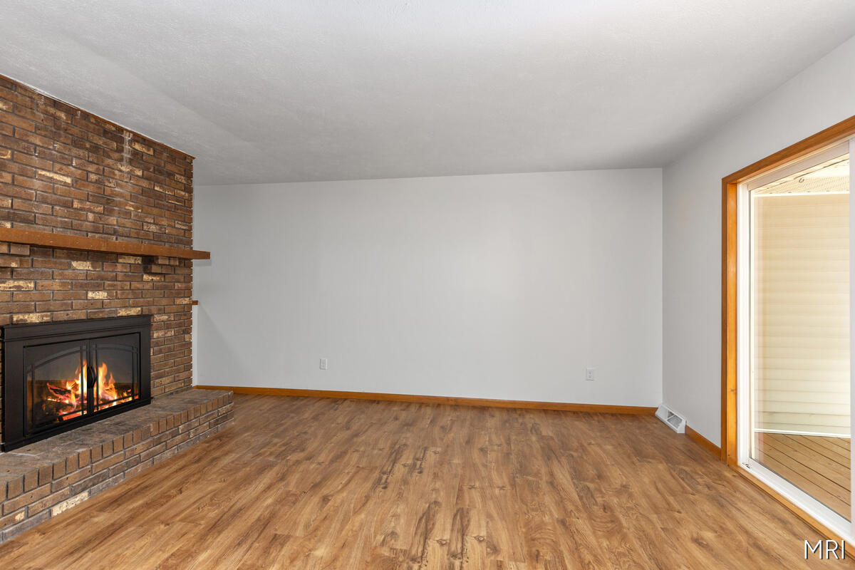 8303 Cowan Lake Drive NE Rockford MI 49341