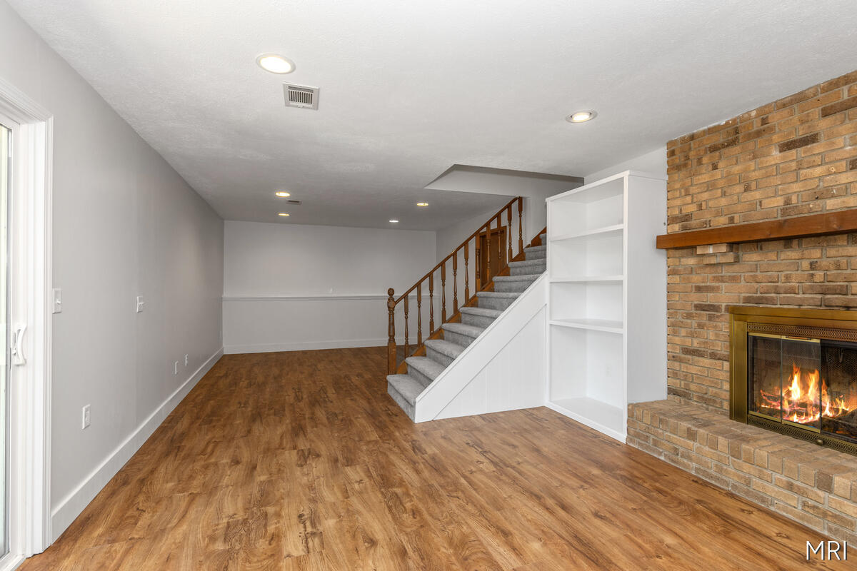 8303 Cowan Lake Drive NE Rockford MI 49341