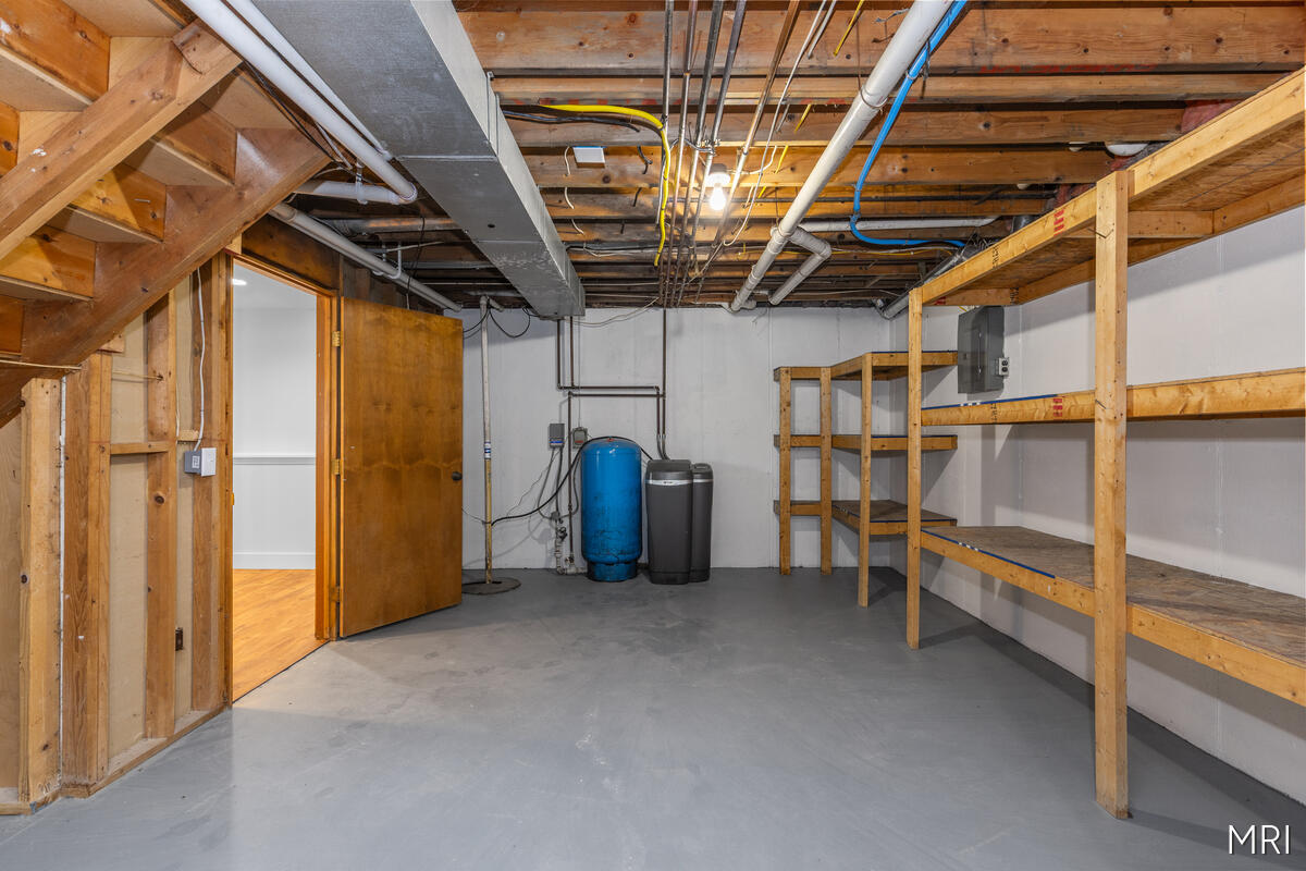 8303 Cowan Lake Drive NE Rockford MI 49341