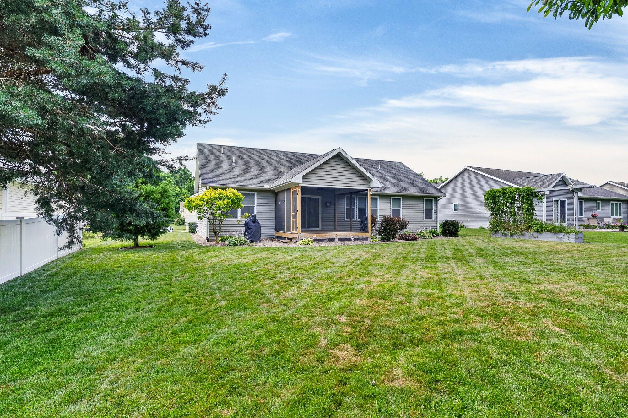 2312 Ashford Trail Portage MI 49024