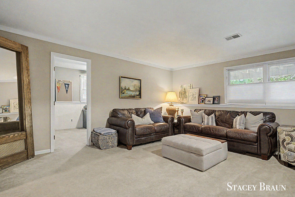 8264 Atlanta Court NE Rockford MI 49341
