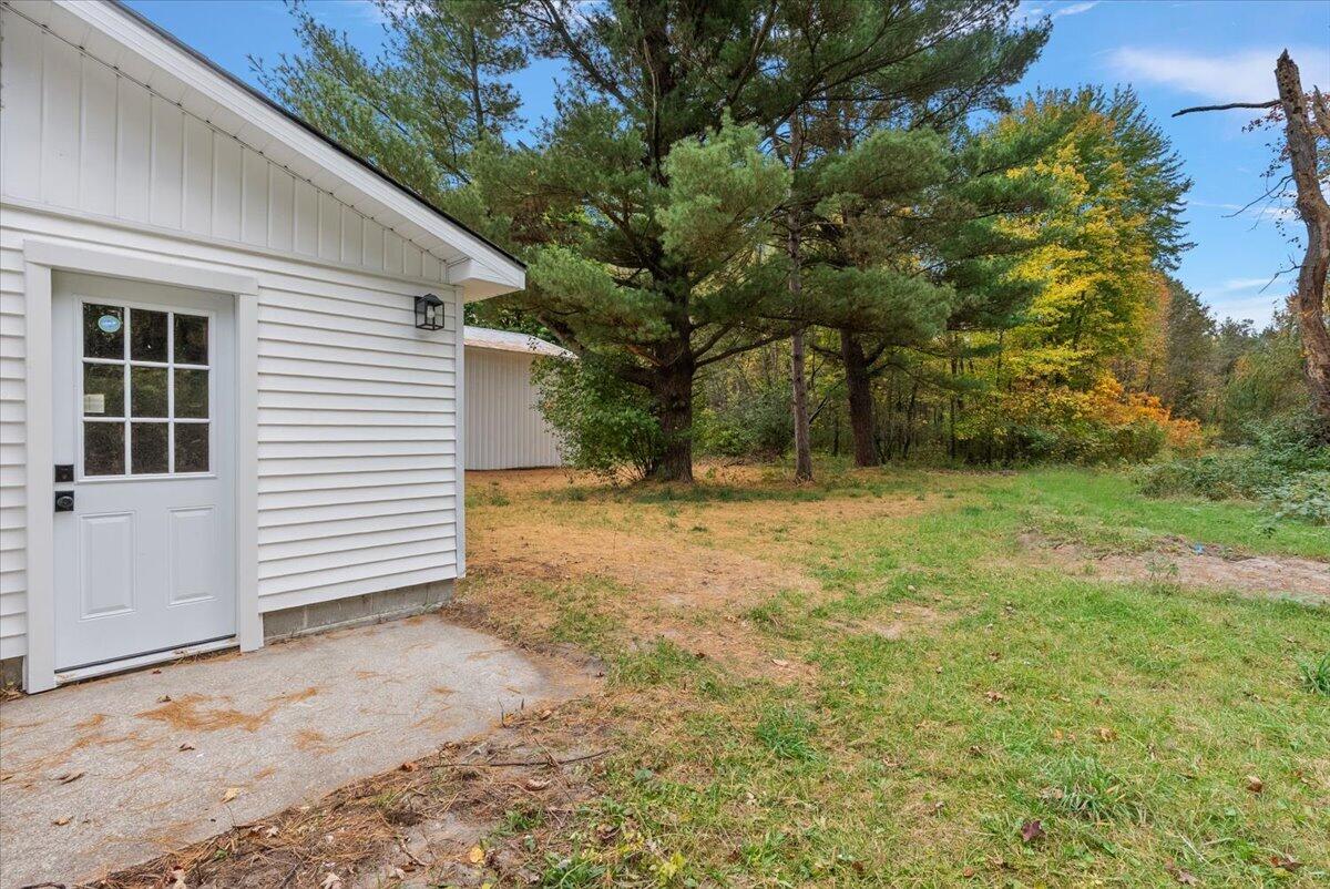 1285 W Mcmillan Road Muskegon MI 49445
