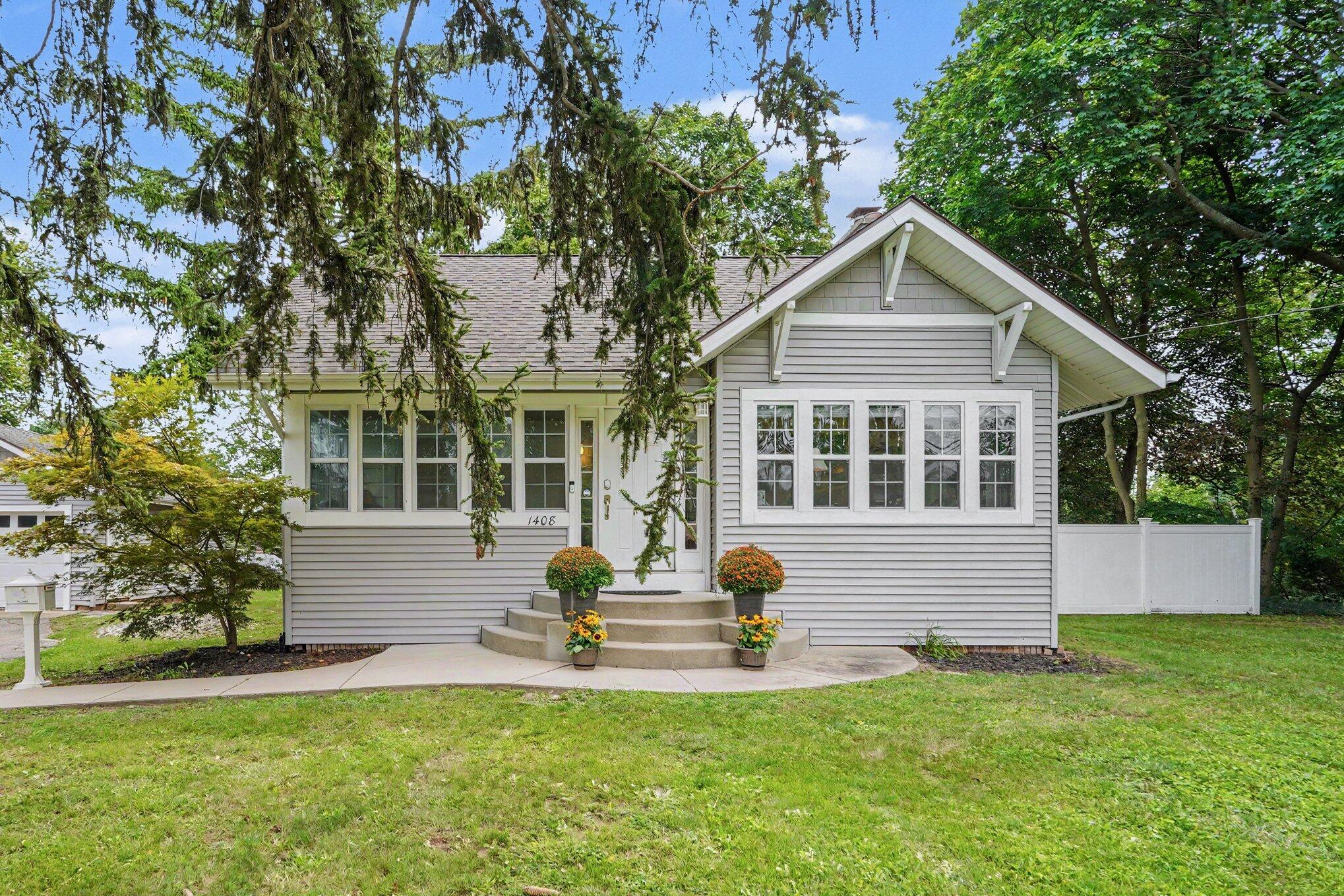 1408 Plymouth Avenue SE Grand Rapids MI 49506