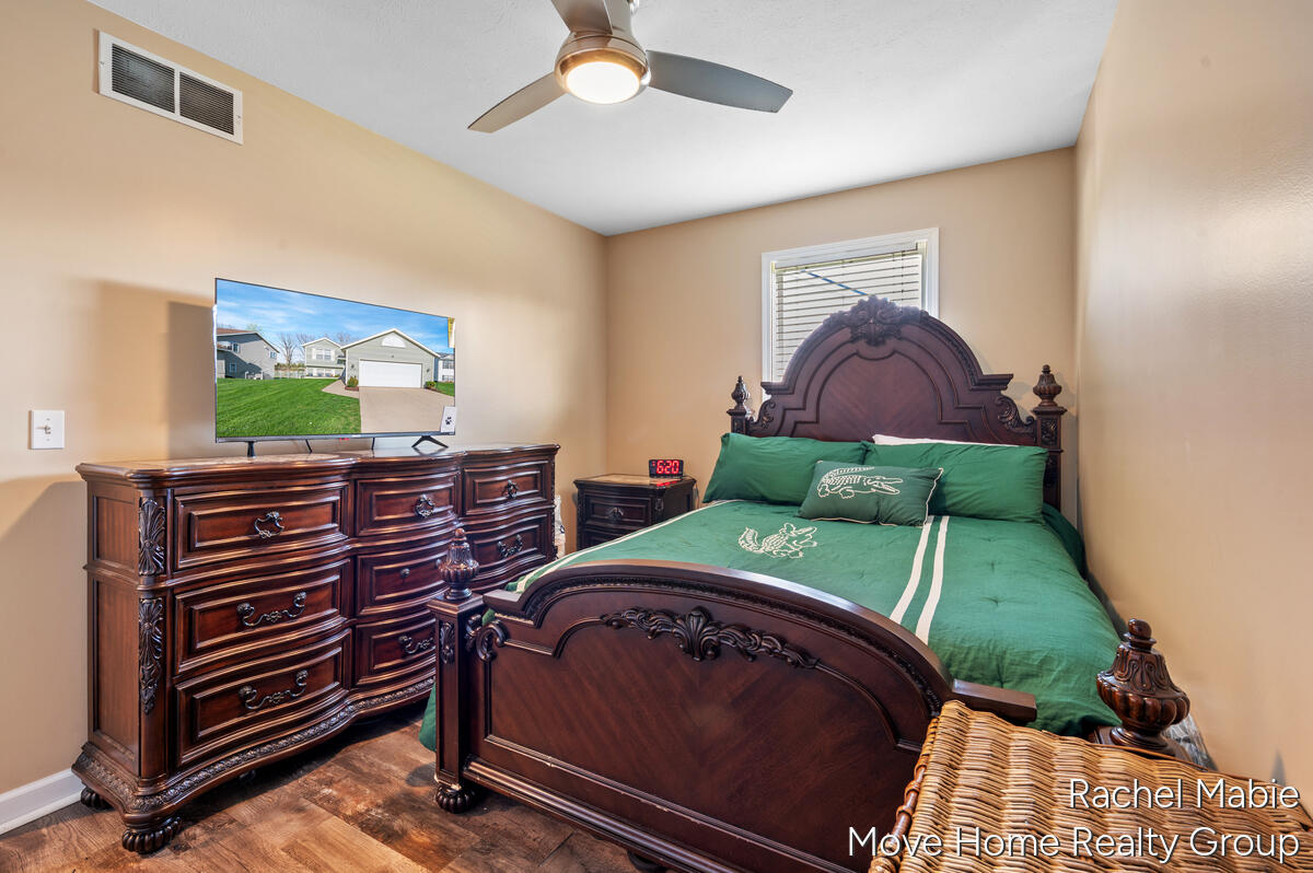 5114 Taylor Ridge Drive SE Grand Rapids MI 49512