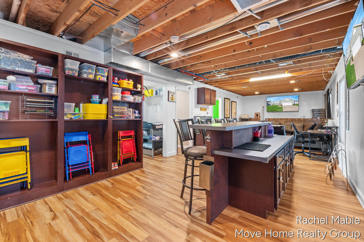 5114 Taylor Ridge Drive SE Grand Rapids MI 49512