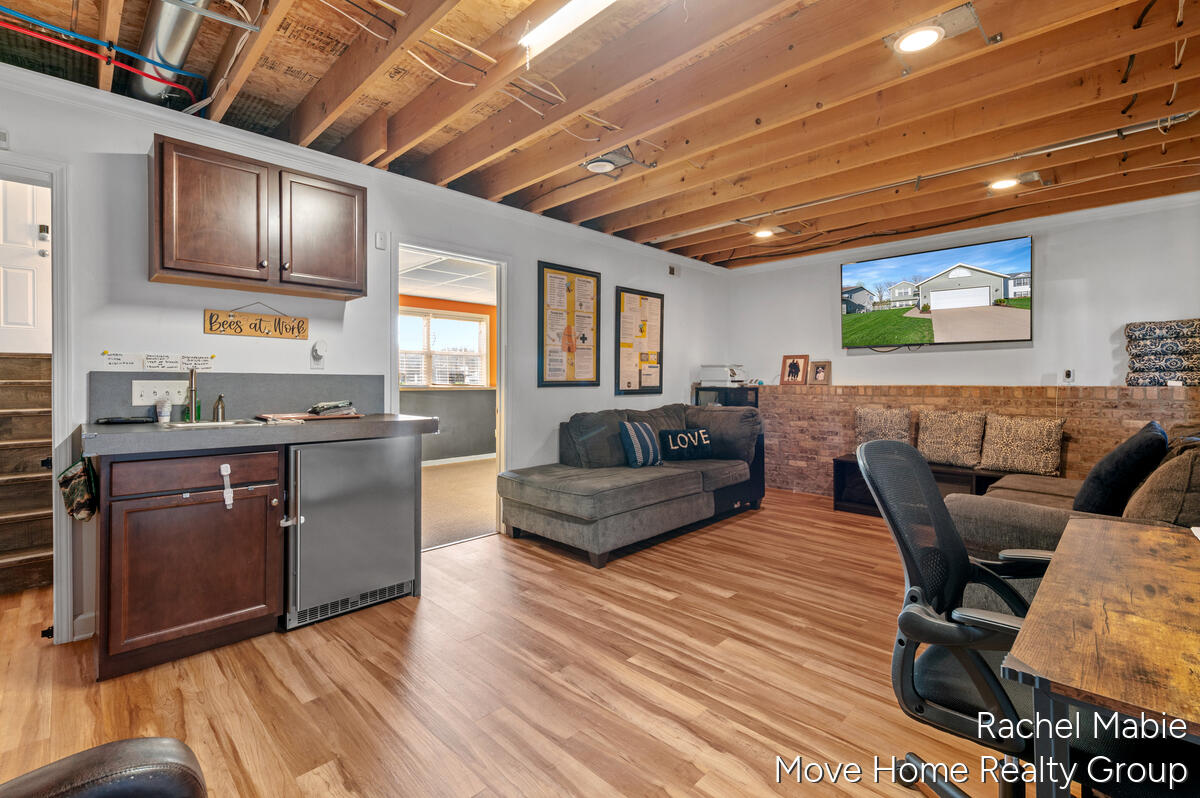 5114 Taylor Ridge Drive SE Grand Rapids MI 49512