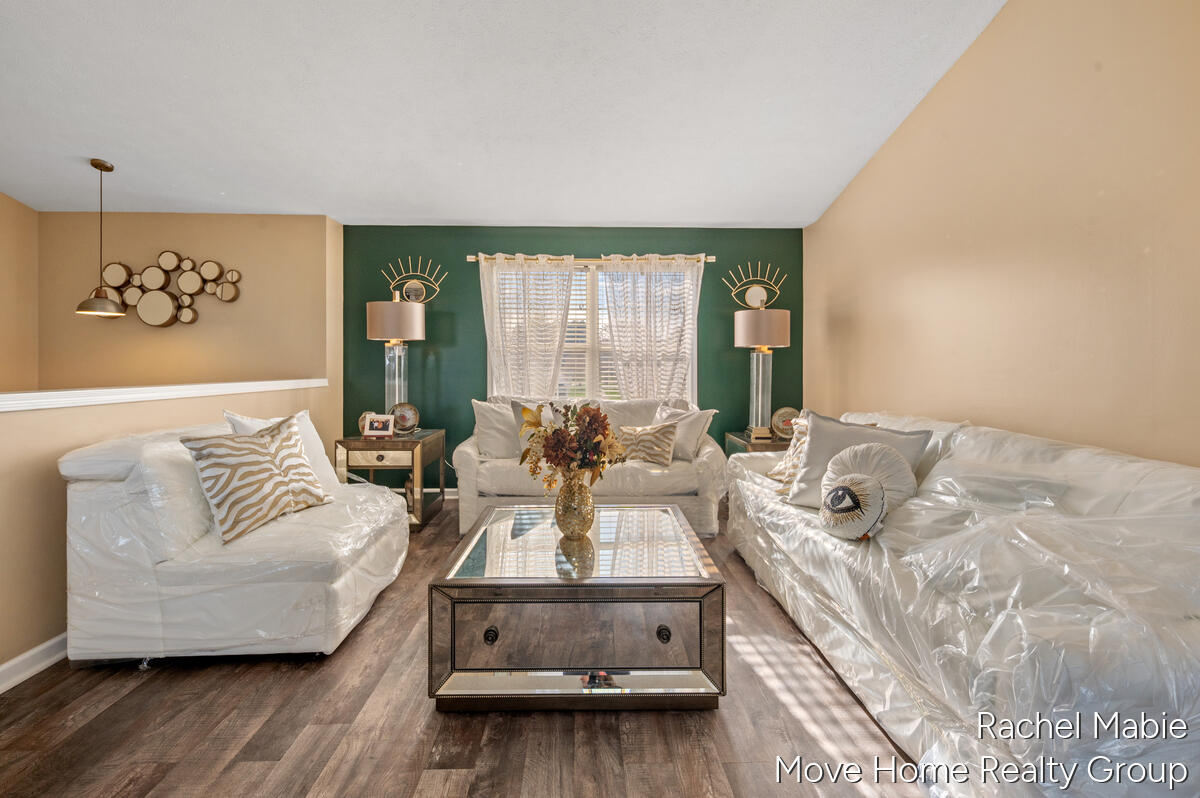 5114 Taylor Ridge Drive SE Grand Rapids MI 49512