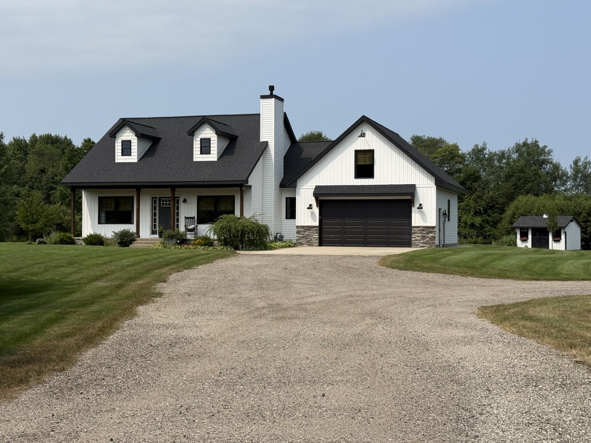 2281 N Green Creek Road Muskegon MI 49445