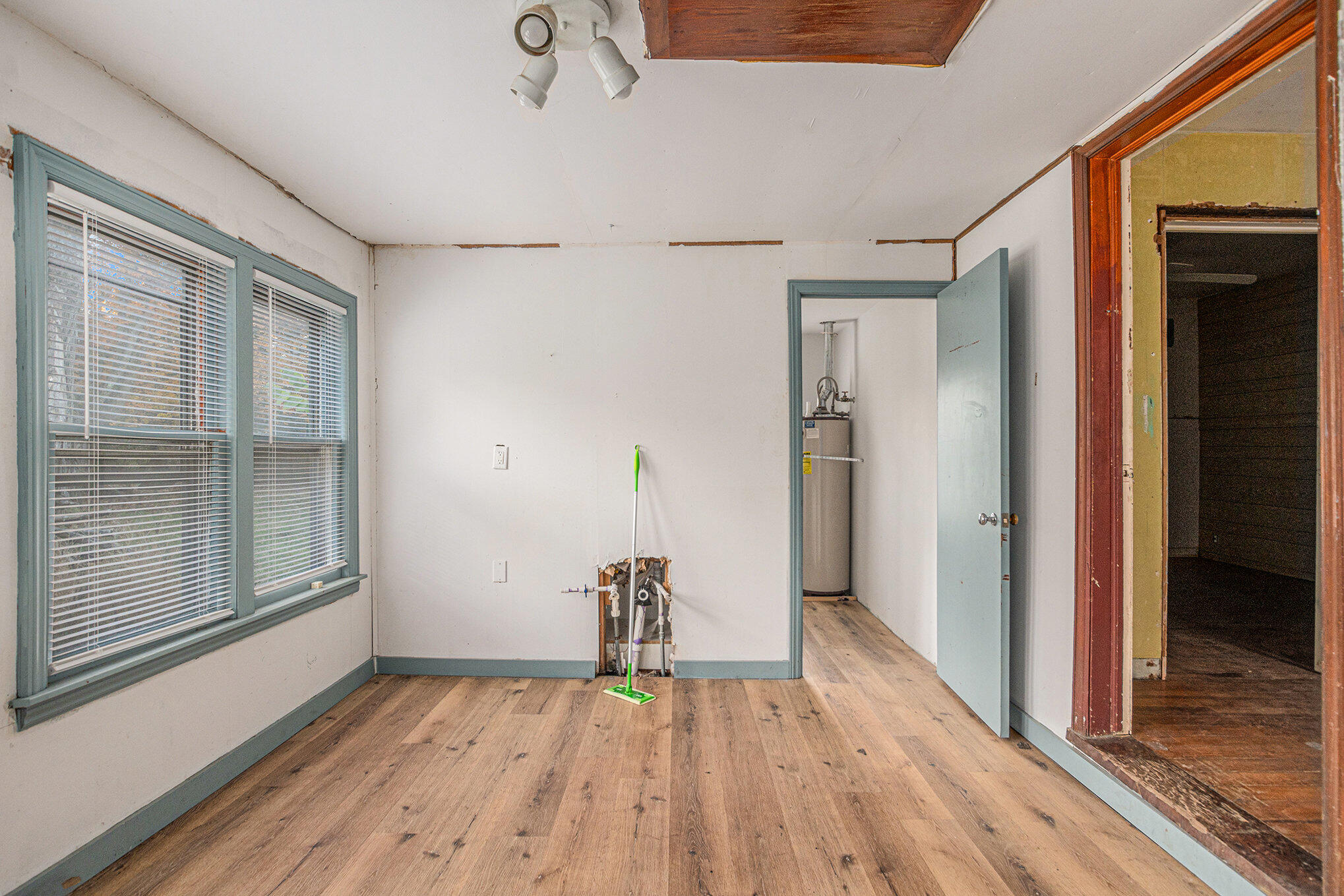 1103 W Mt Garfield Road Norton Shores MI 49441