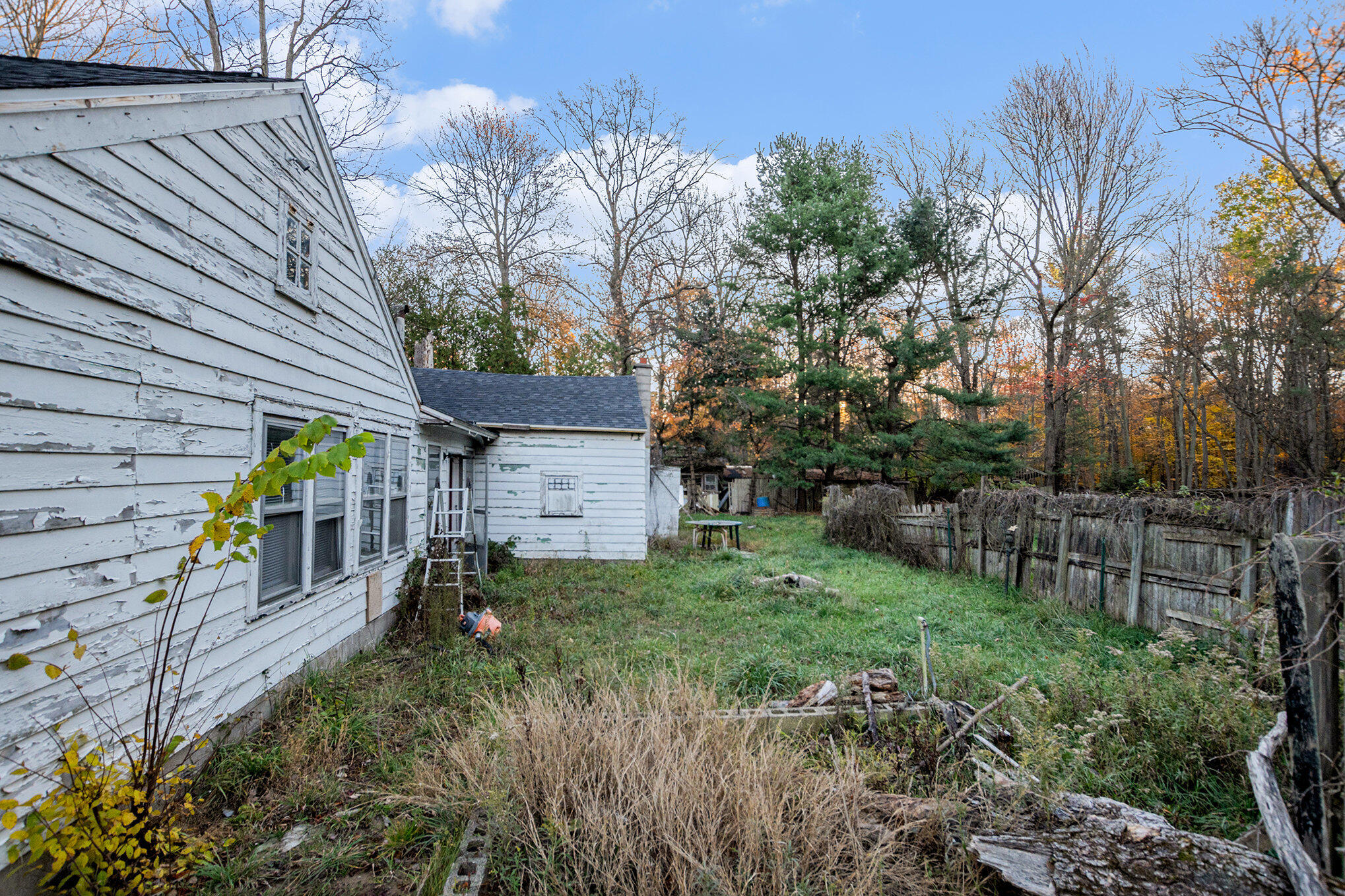 1103 W Mt Garfield Road Norton Shores MI 49441