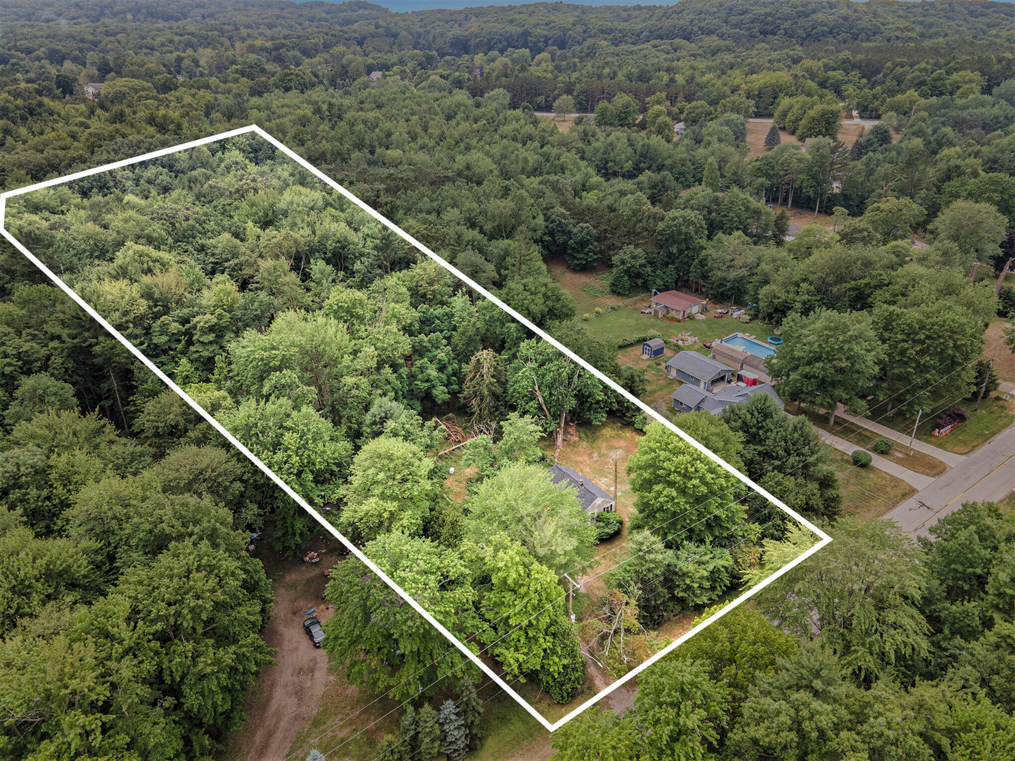 1103 W Mt Garfield Road Norton Shores MI 49441
