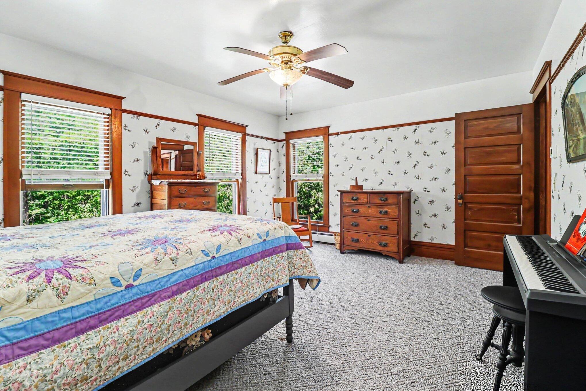 4539 S Lakeshore Drive Ludington MI 49431