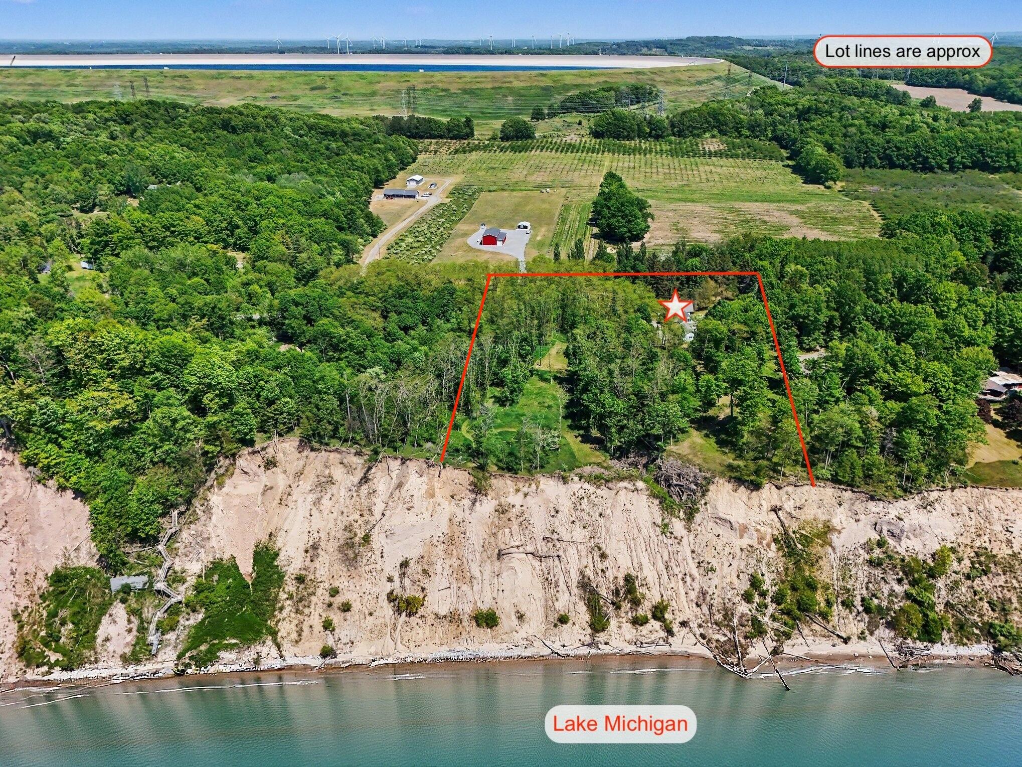 4539 S Lakeshore Drive Ludington MI 49431