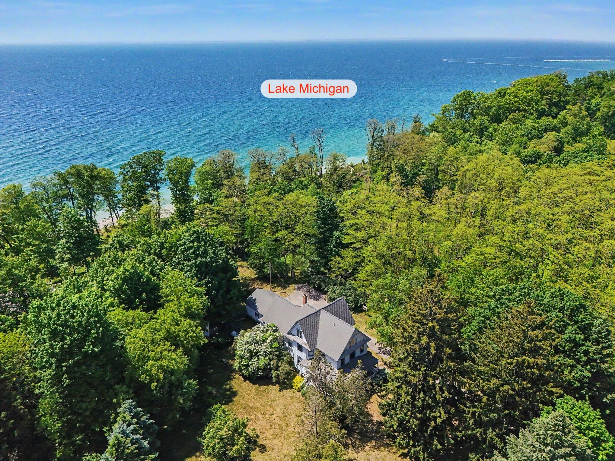 4539 S Lakeshore Drive Ludington MI 49431