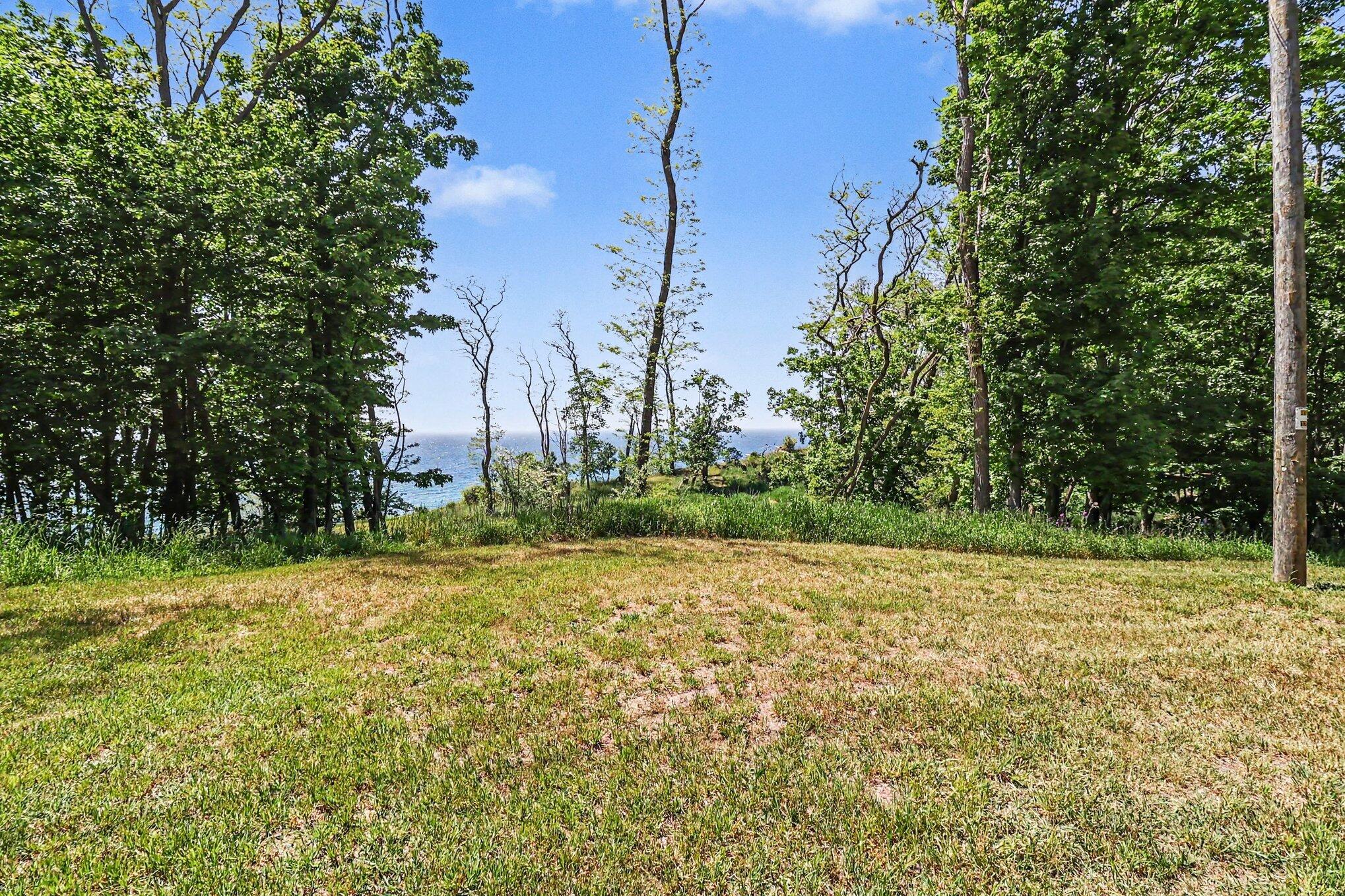 4539 S Lakeshore Drive Ludington MI 49431