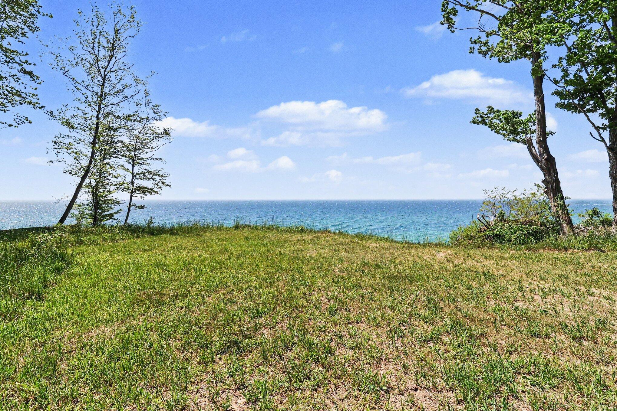 4539 S Lakeshore Drive Ludington MI 49431