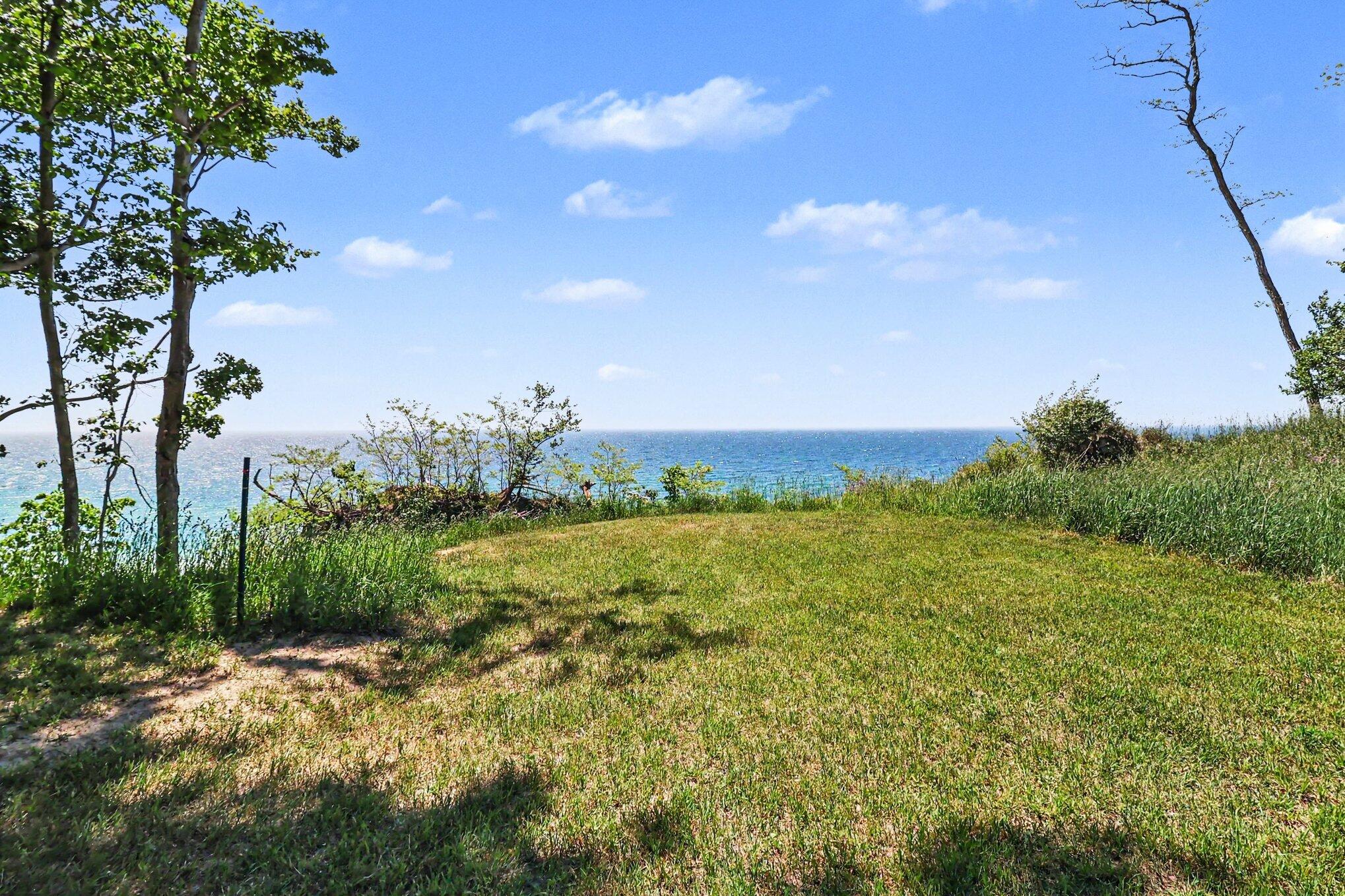 4539 S Lakeshore Drive Ludington MI 49431