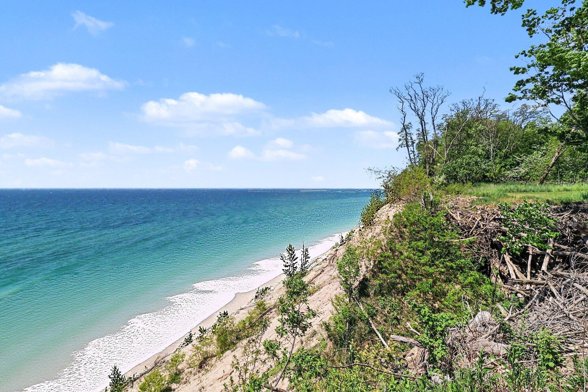 4539 S Lakeshore Drive Ludington MI 49431