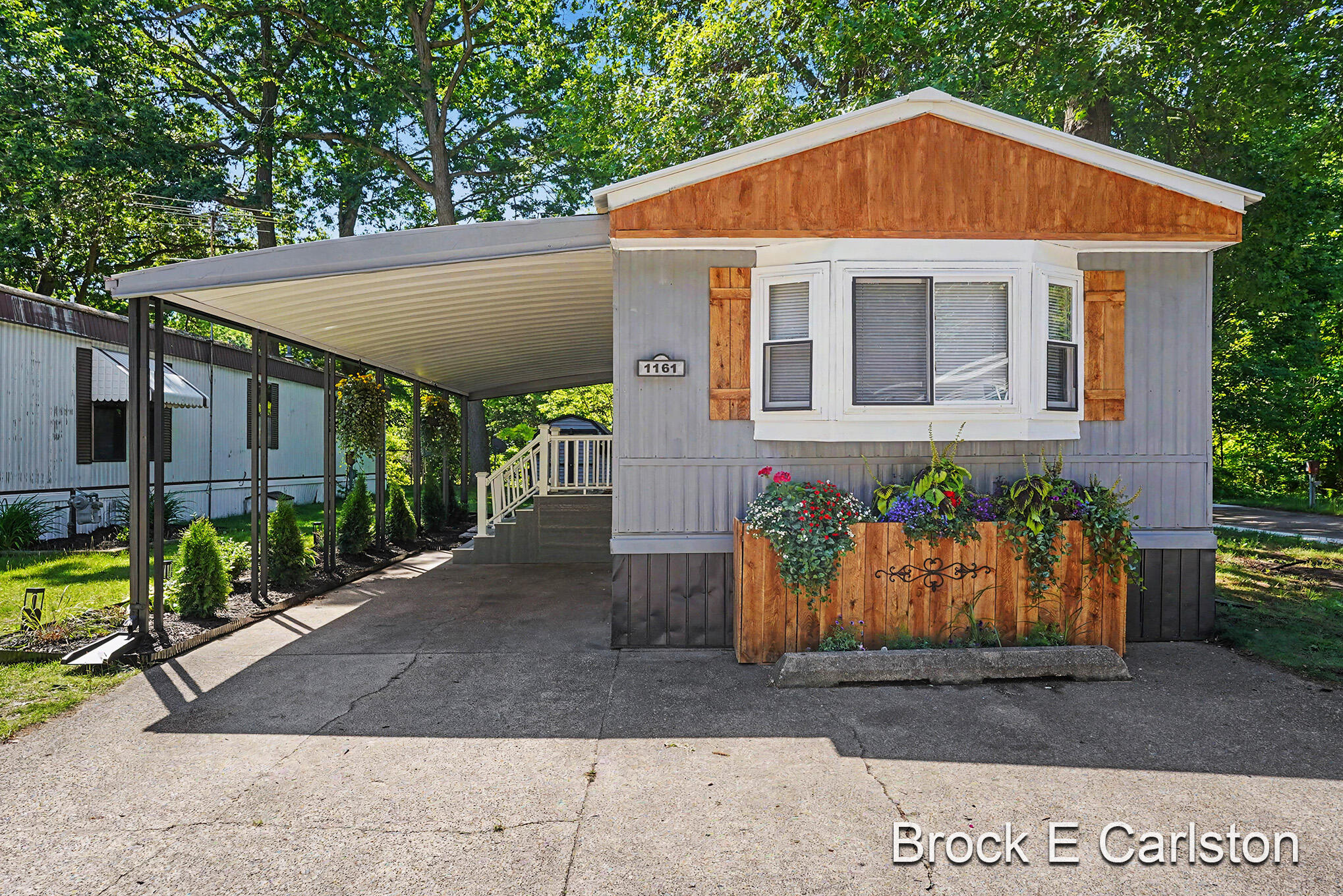 1161 Calgary Drive Norton Shores MI 49444