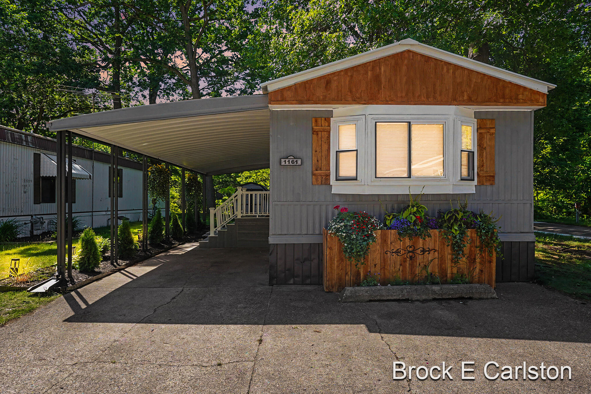 1161 Calgary Drive Norton Shores MI 49444