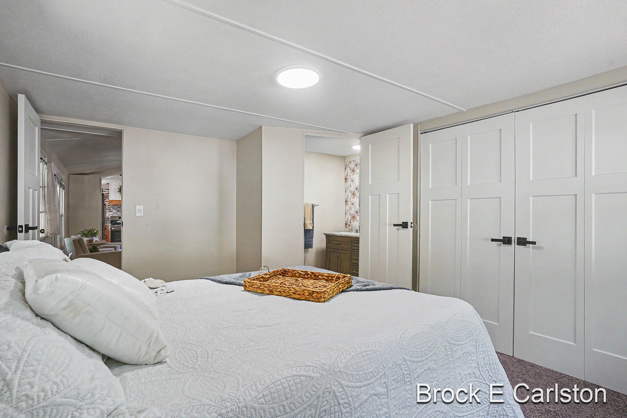 1161 Calgary Drive Norton Shores MI 49444