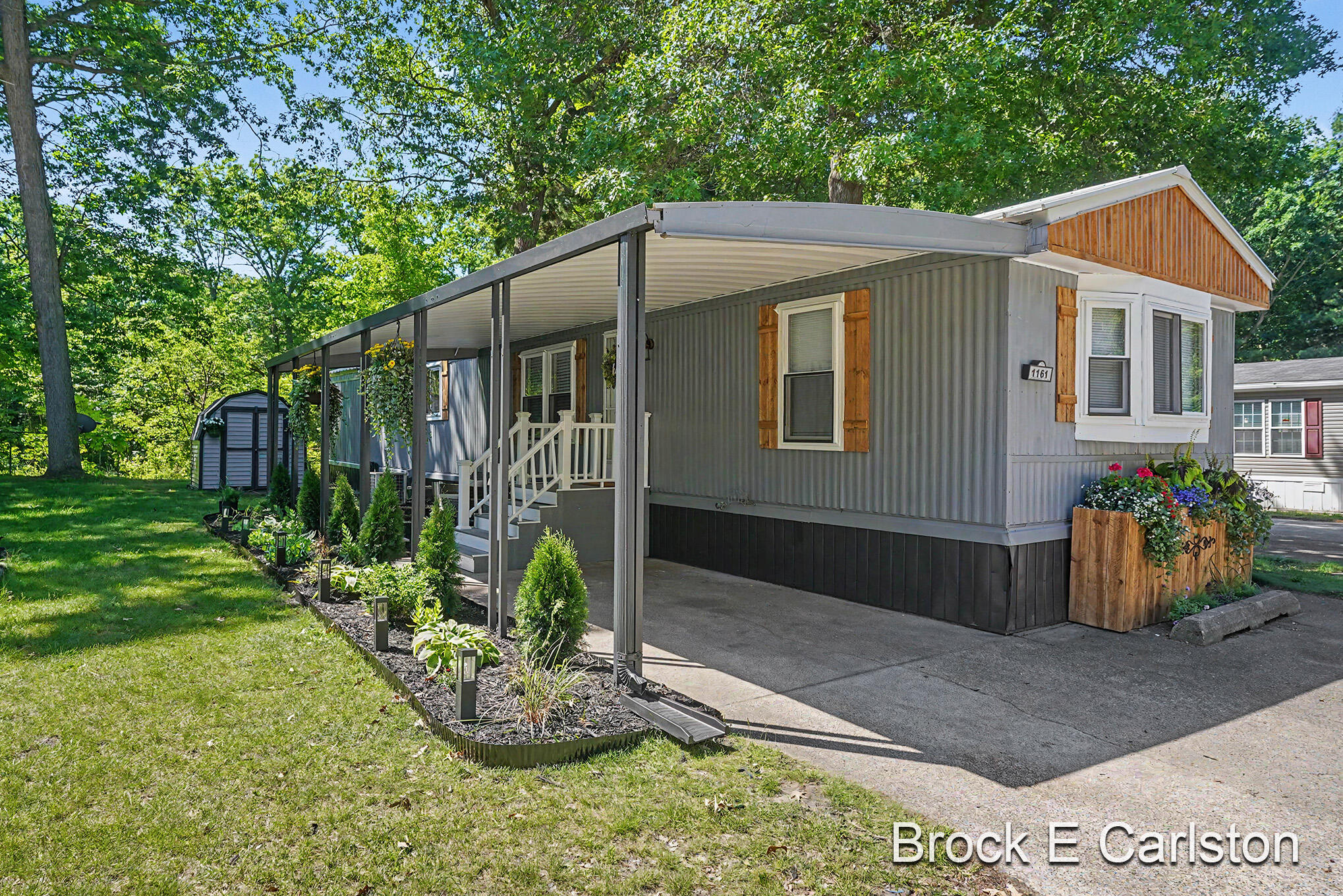 1161 Calgary Drive Norton Shores MI 49444