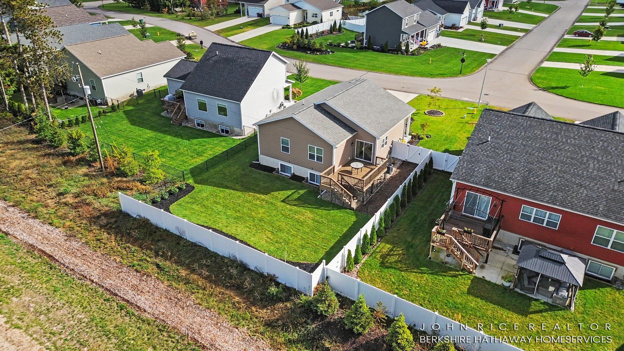 6009 N Bear Den Trail Muskegon MI 49444
