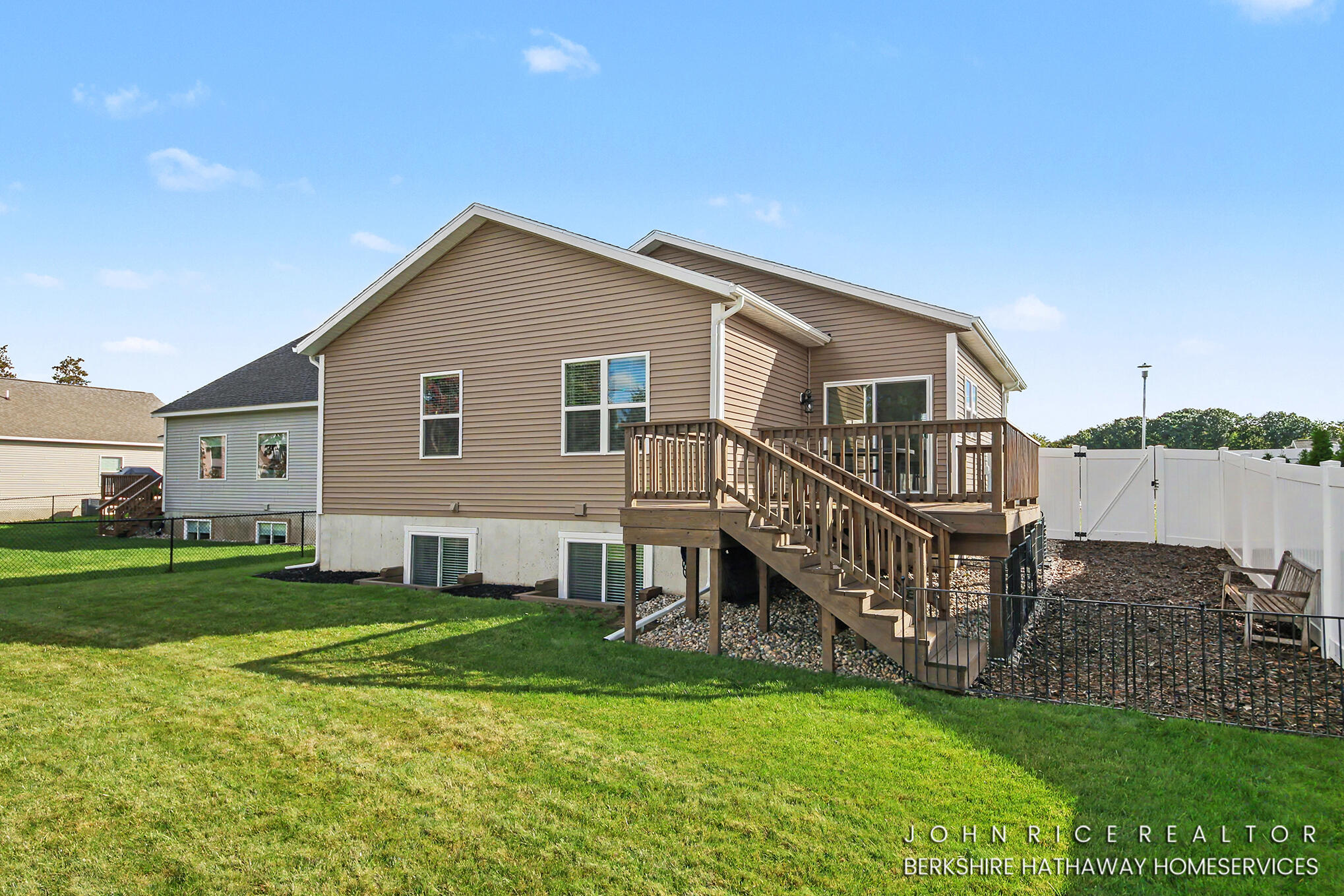 6009 N Bear Den Trail Muskegon MI 49444