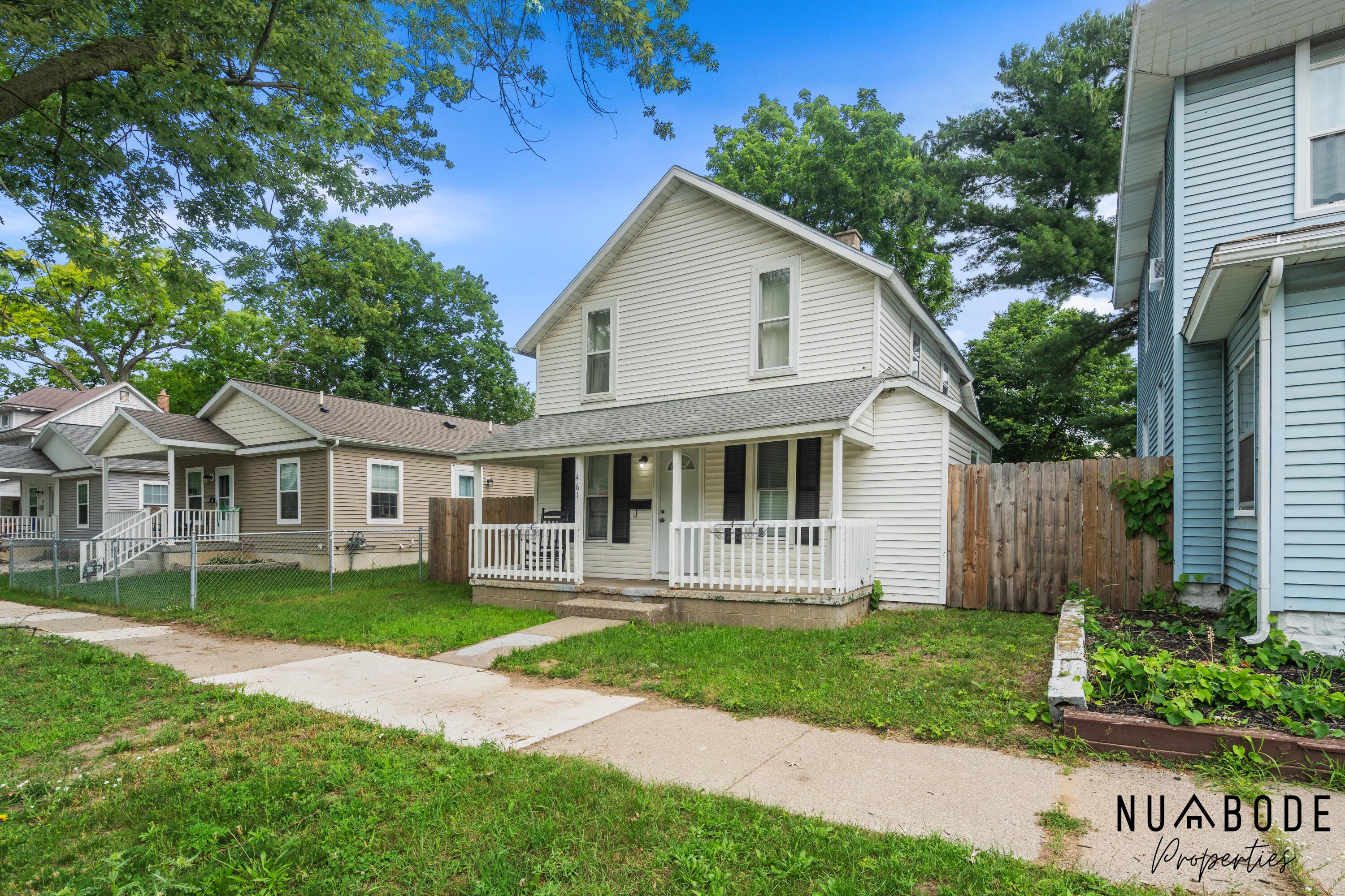 461 Gilbert Street SE Grand Rapids MI 49507