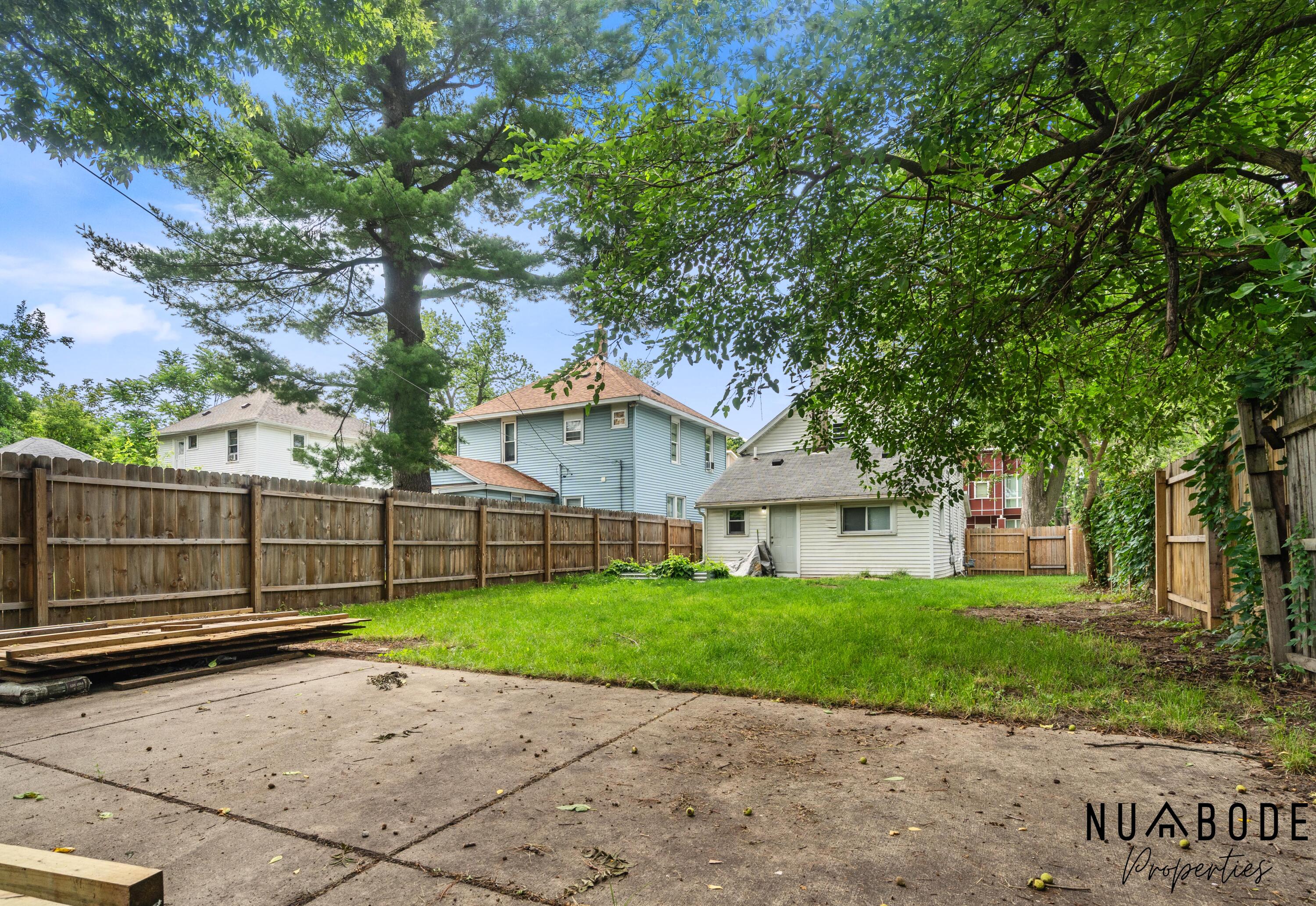 461 Gilbert Street SE Grand Rapids MI 49507