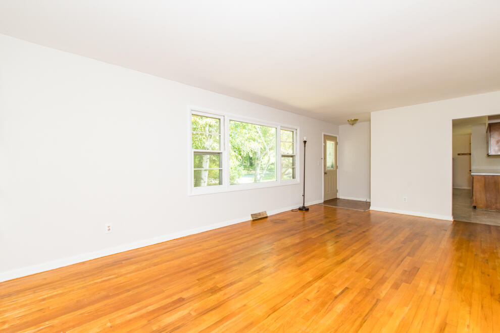 8605 W F Avenue Kalamazoo MI 49009