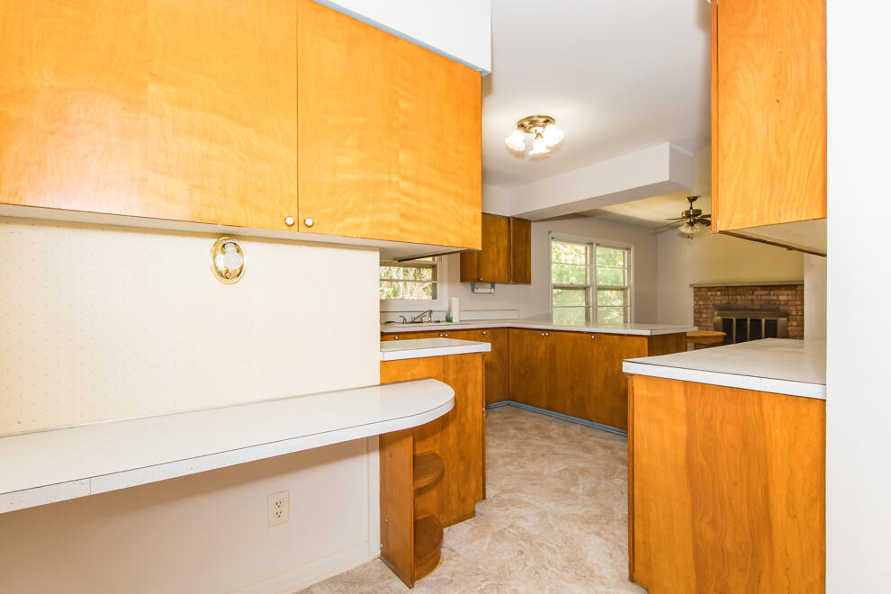 8605 W F Avenue Kalamazoo MI 49009