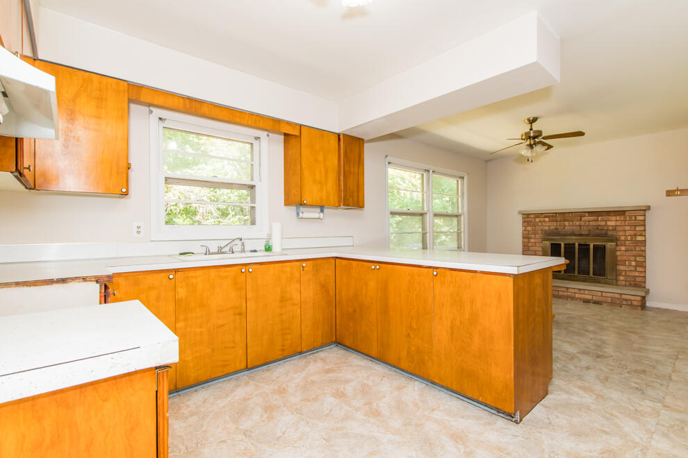 8605 W F Avenue Kalamazoo MI 49009