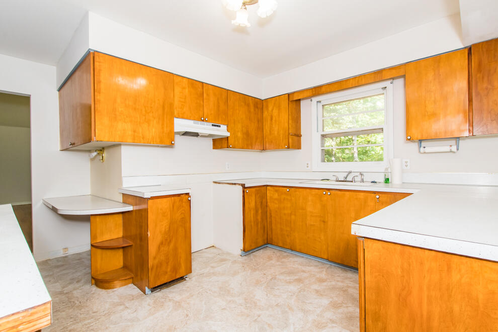 8605 W F Avenue Kalamazoo MI 49009