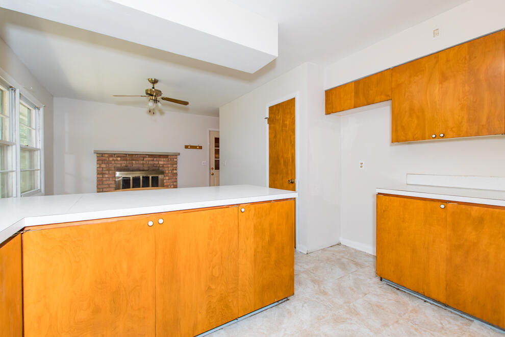 8605 W F Avenue Kalamazoo MI 49009