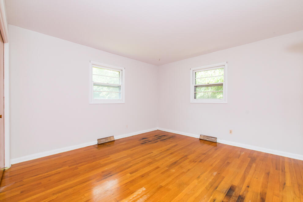 8605 W F Avenue Kalamazoo MI 49009