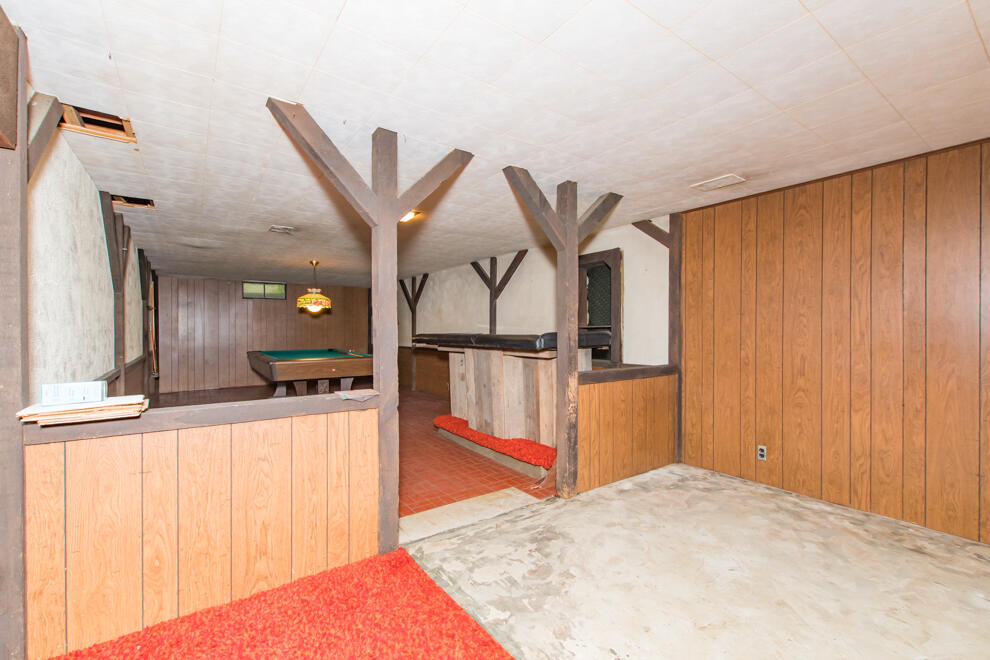 8605 W F Avenue Kalamazoo MI 49009