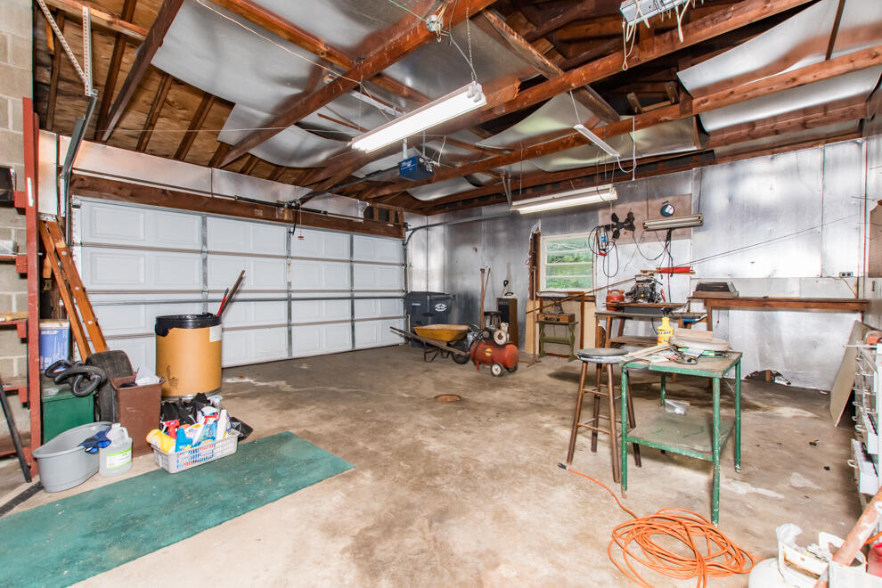 8605 W F Avenue Kalamazoo MI 49009