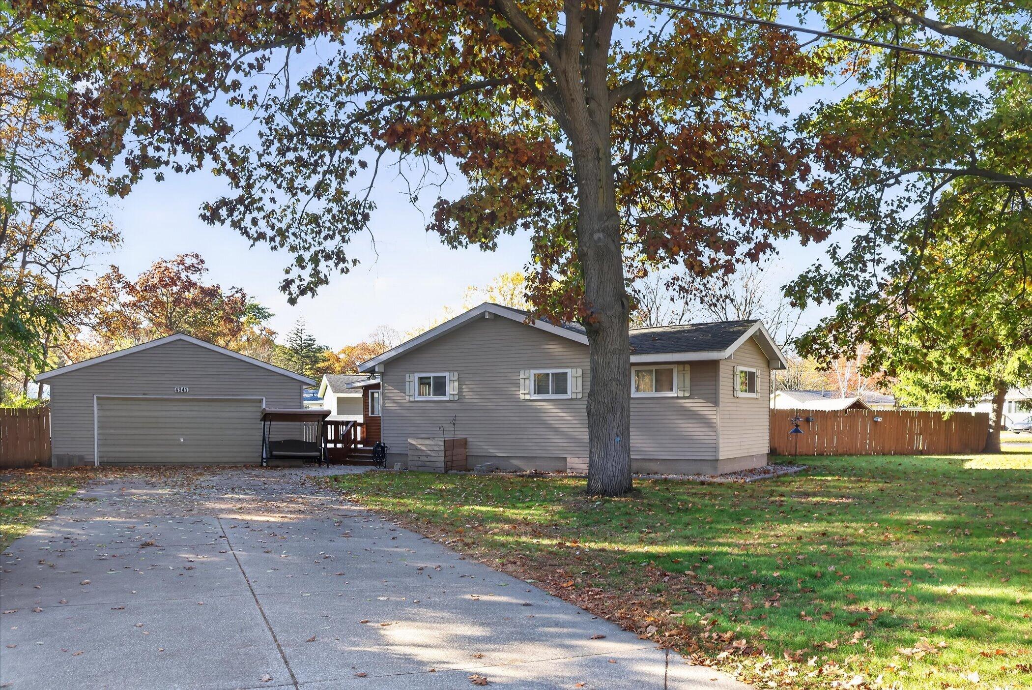 4341 Brewer Street Muskegon MI 49444