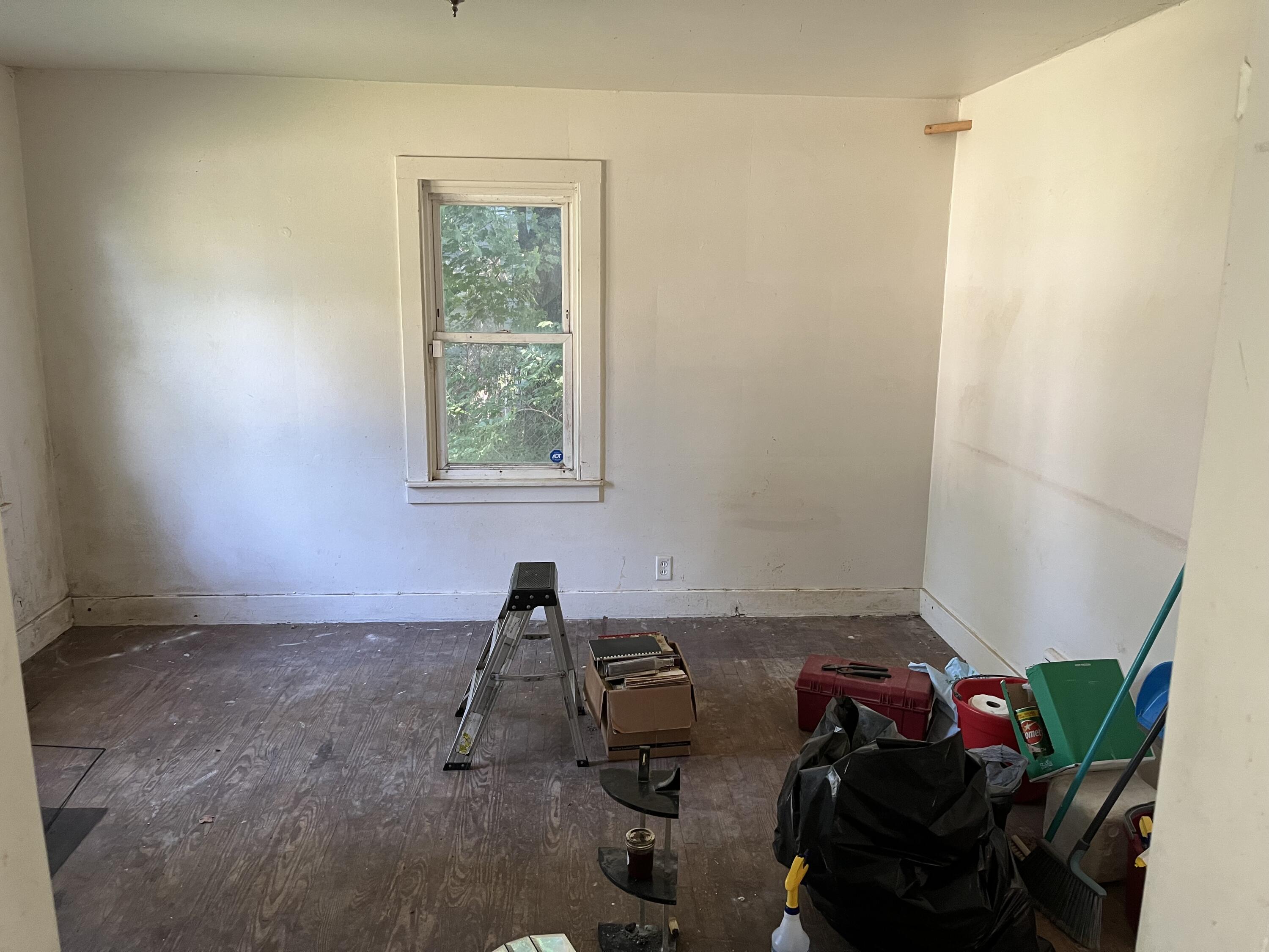 3871 Main Street Benton Harbor MI 49022