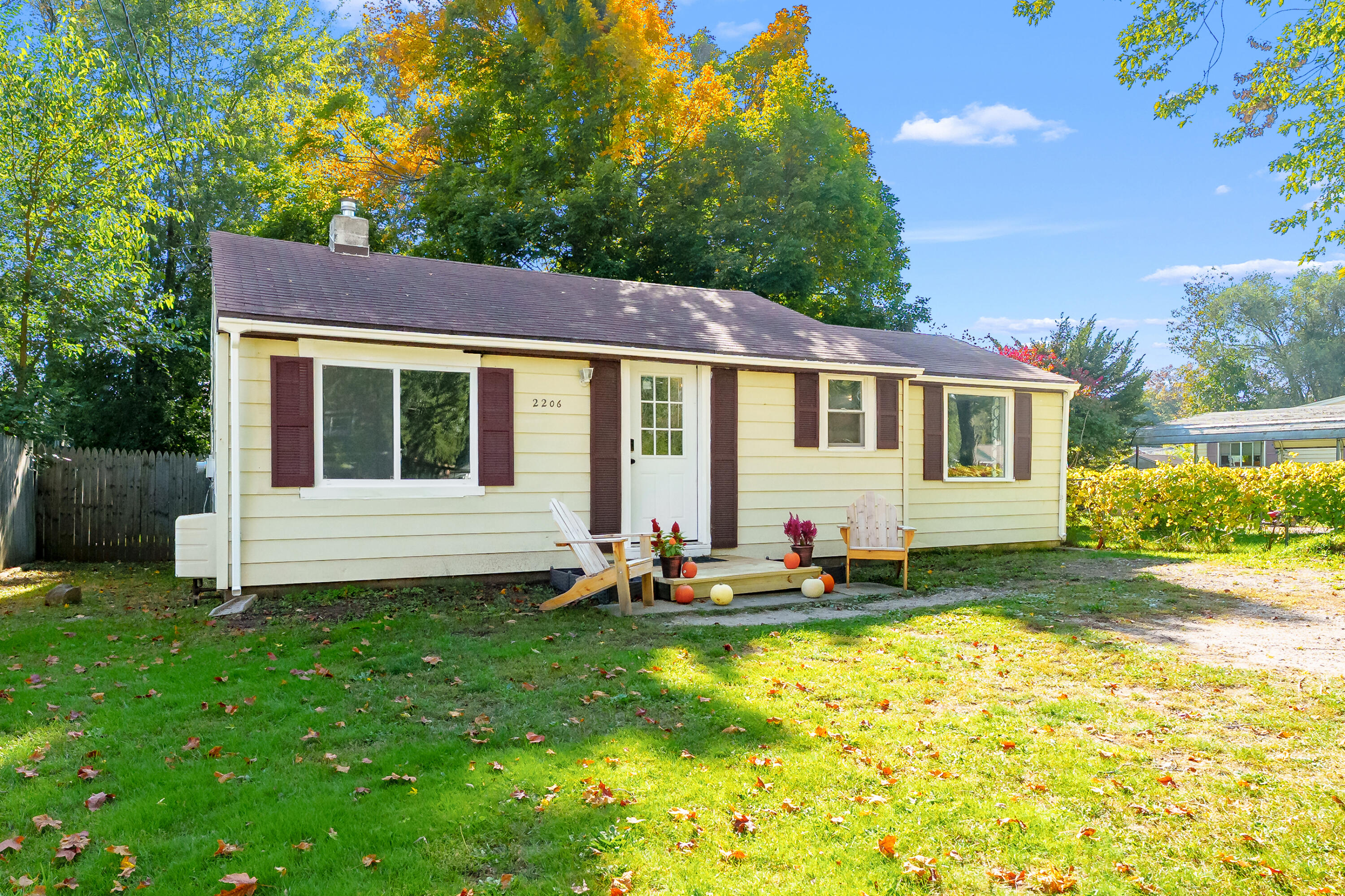 2206 Eckener Portage MI 49002