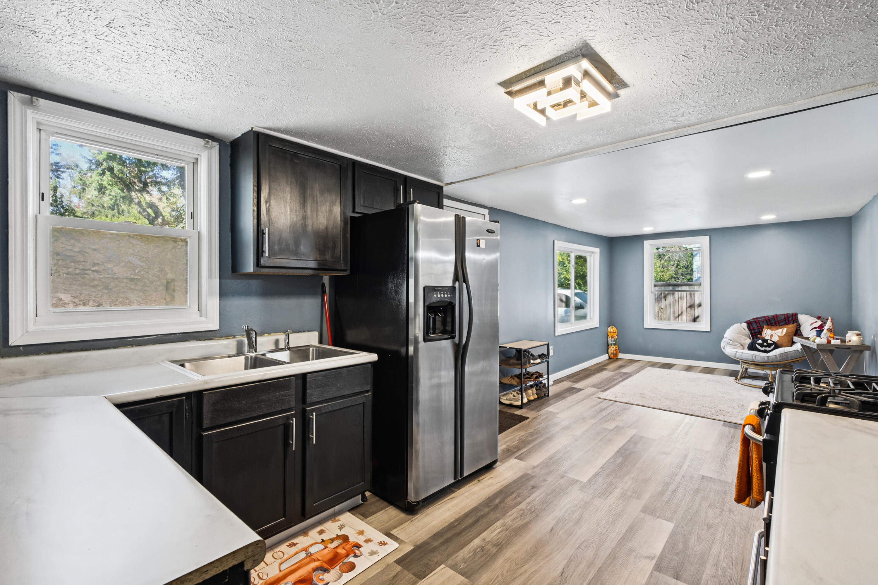 2206 Eckener Portage MI 49002