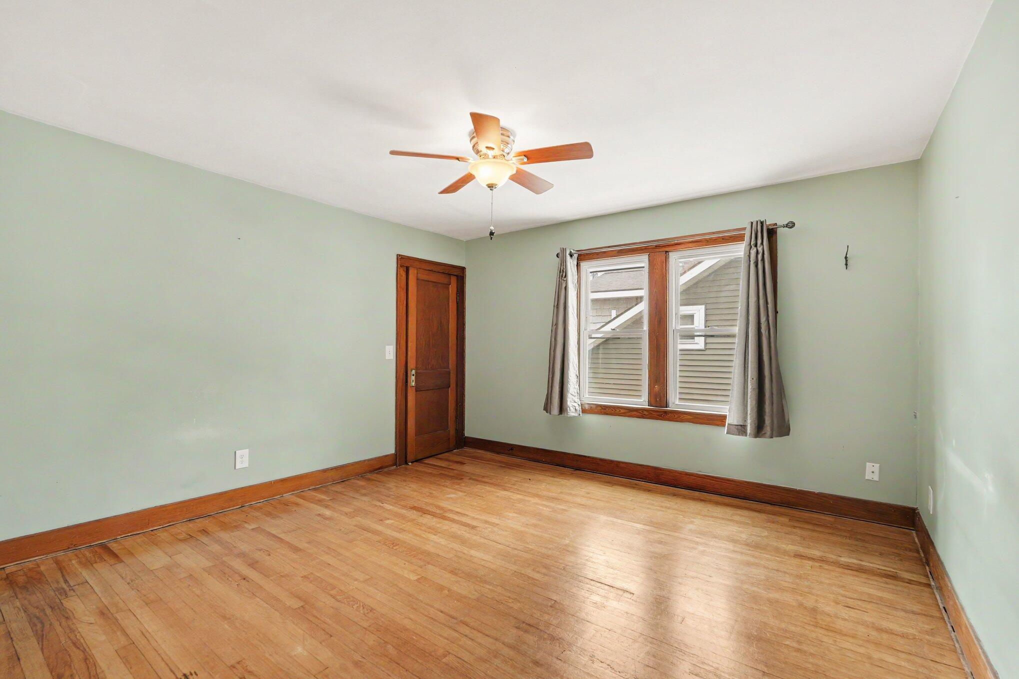 1216 Hovey Street SW Grand Rapids MI 49504