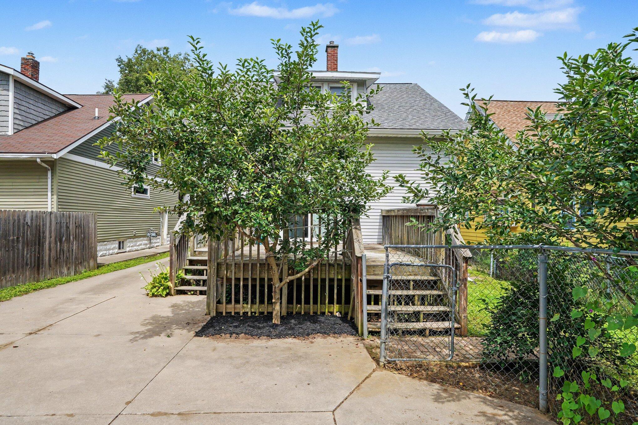 1216 Hovey Street SW Grand Rapids MI 49504