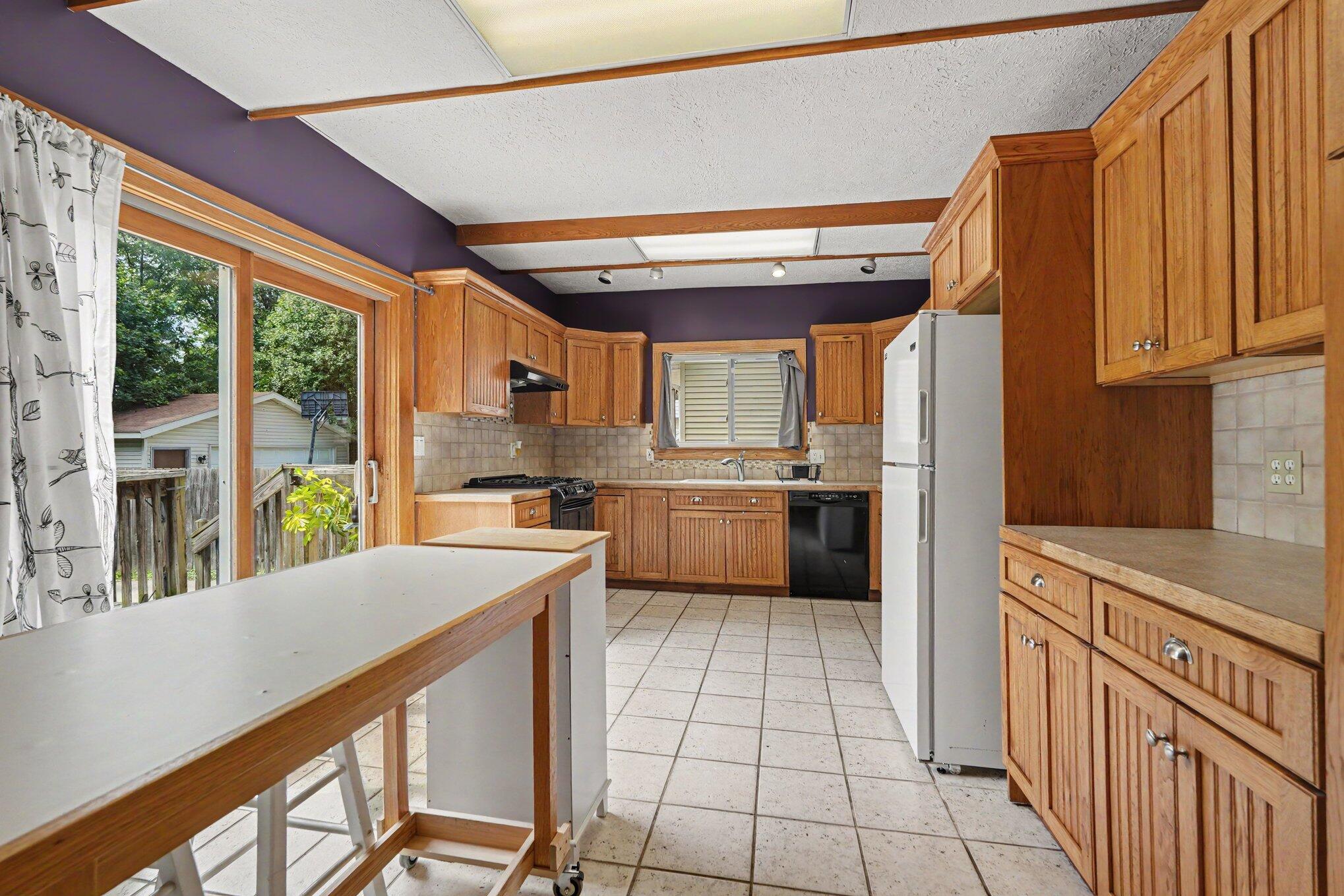 1216 Hovey Street SW Grand Rapids MI 49504