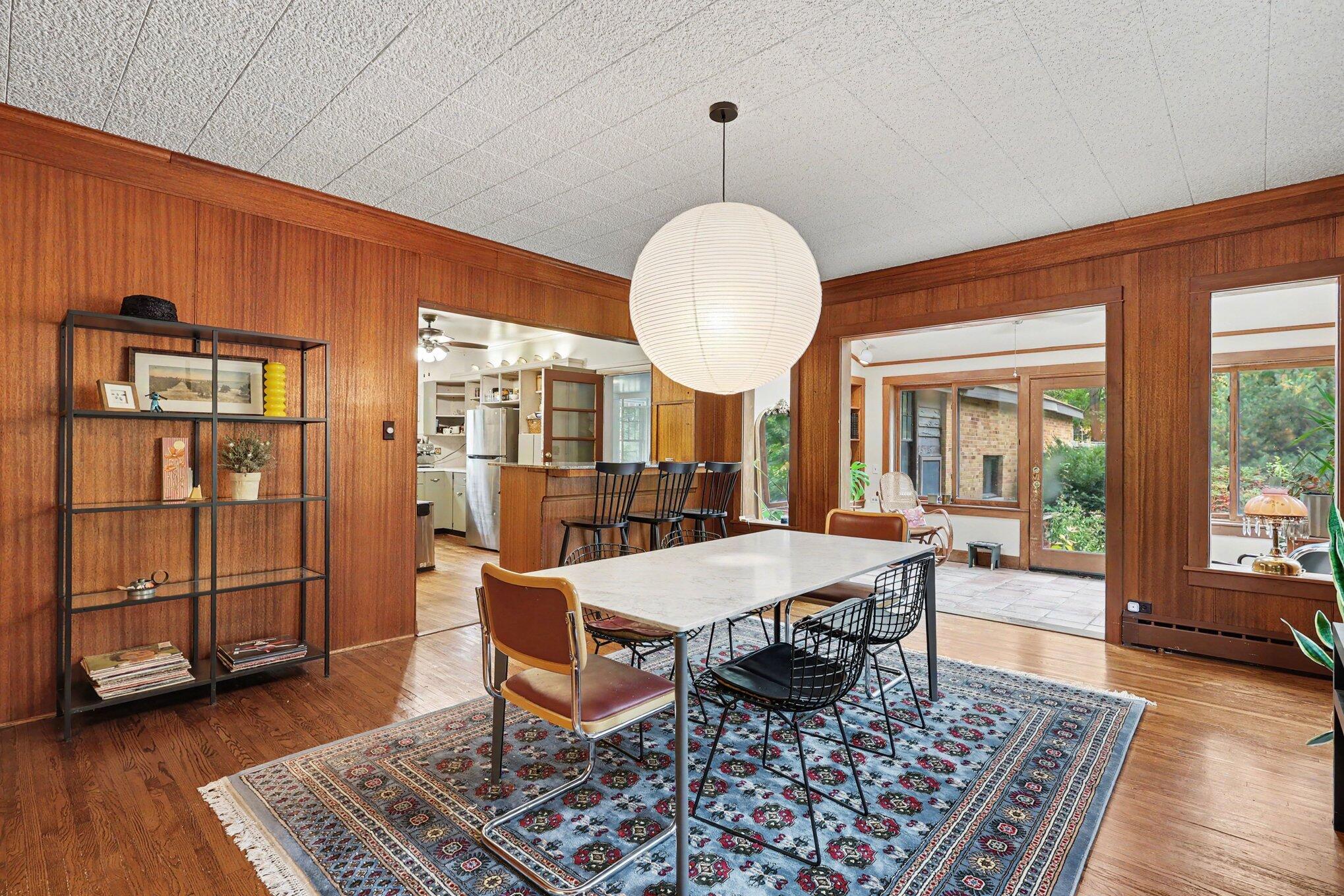 1739 Hendrick Road Norton Shores MI 49441
