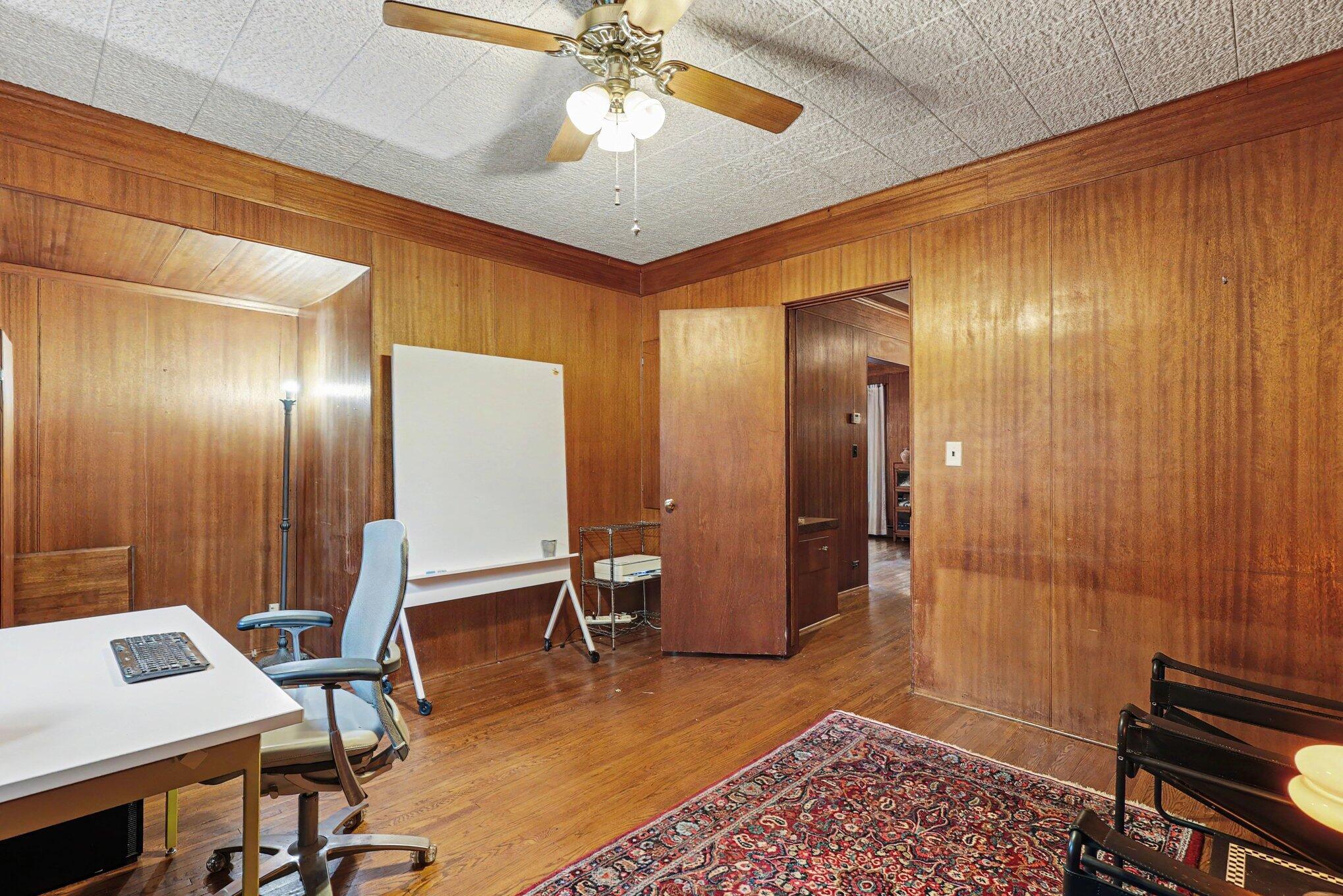 1739 Hendrick Road Norton Shores MI 49441