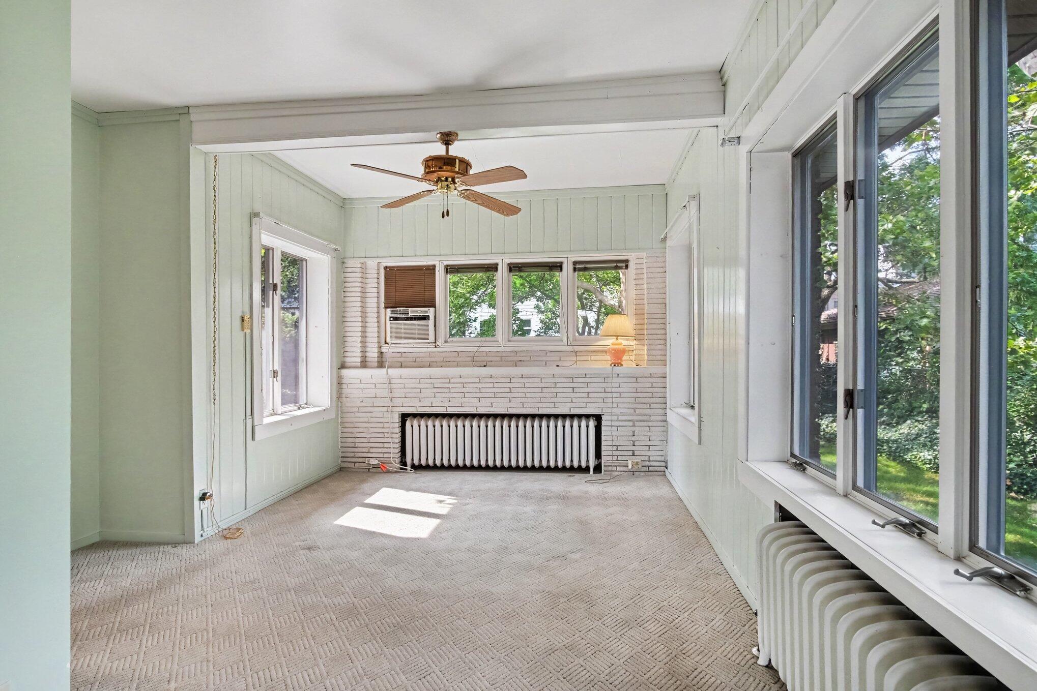 2318 Lake Drive SE East Grand Rapids MI 49506