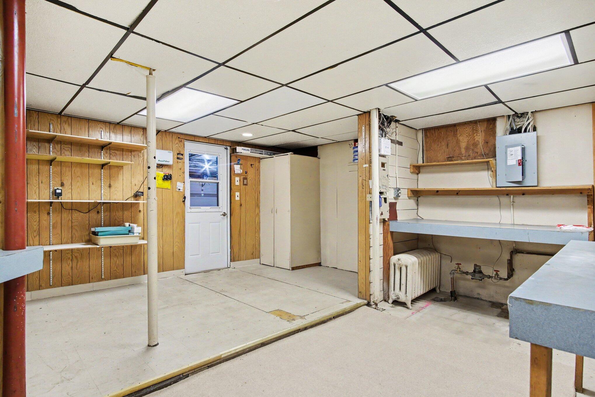 2318 Lake Drive SE East Grand Rapids MI 49506