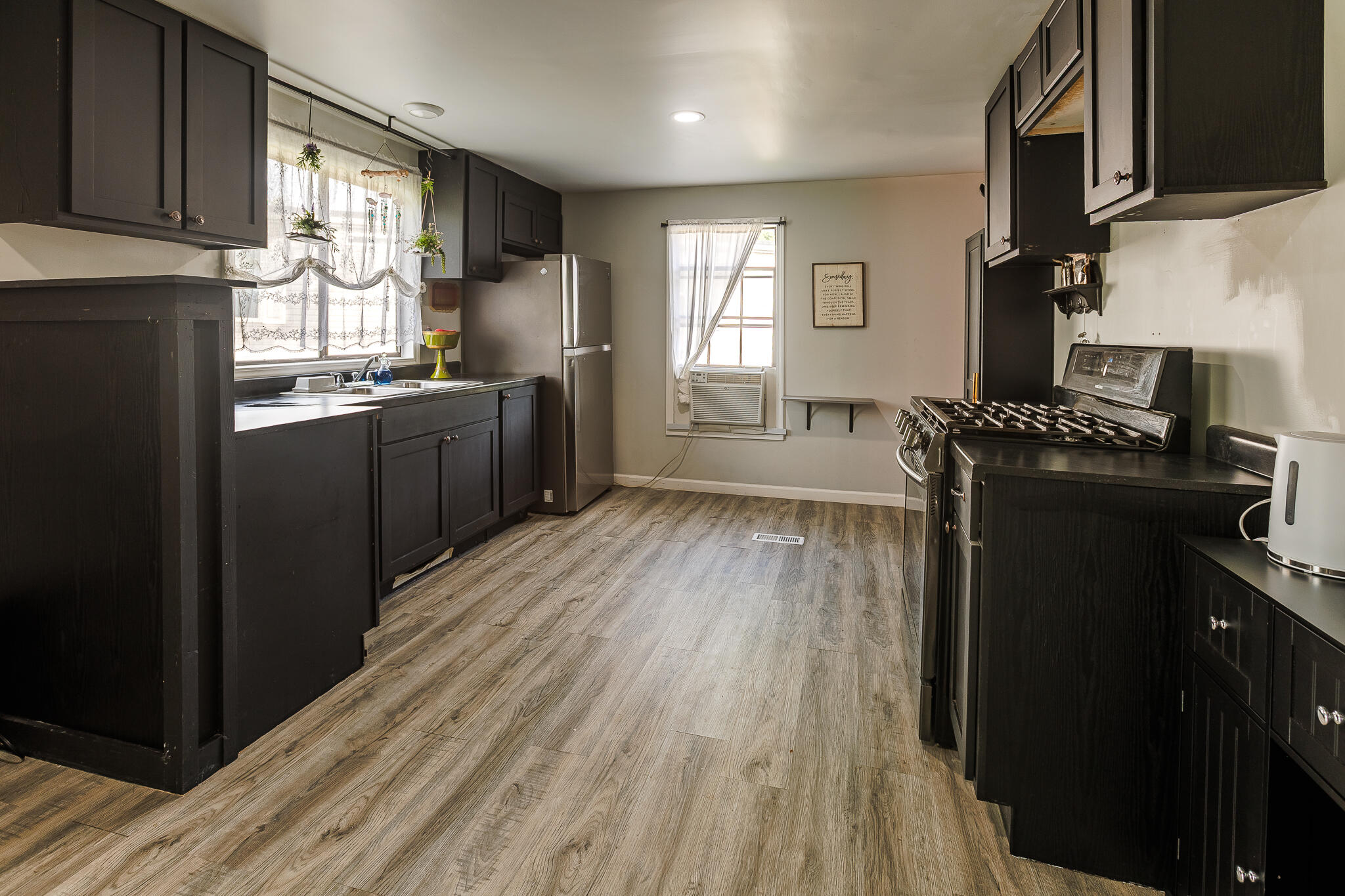 3541 Pine Knob Street NW Grand Rapids MI 49544